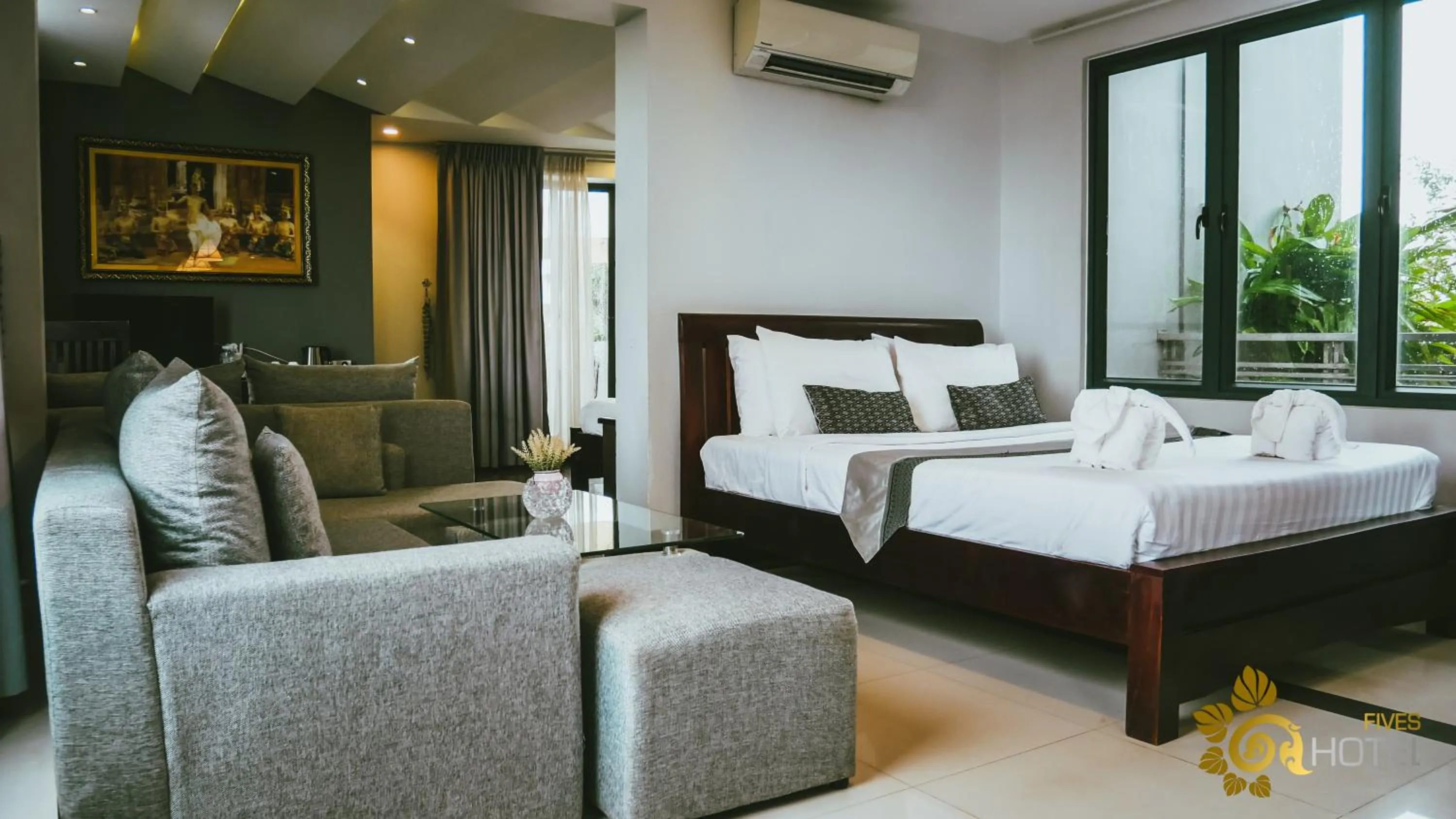 Family, Bed in Hotel Five.S