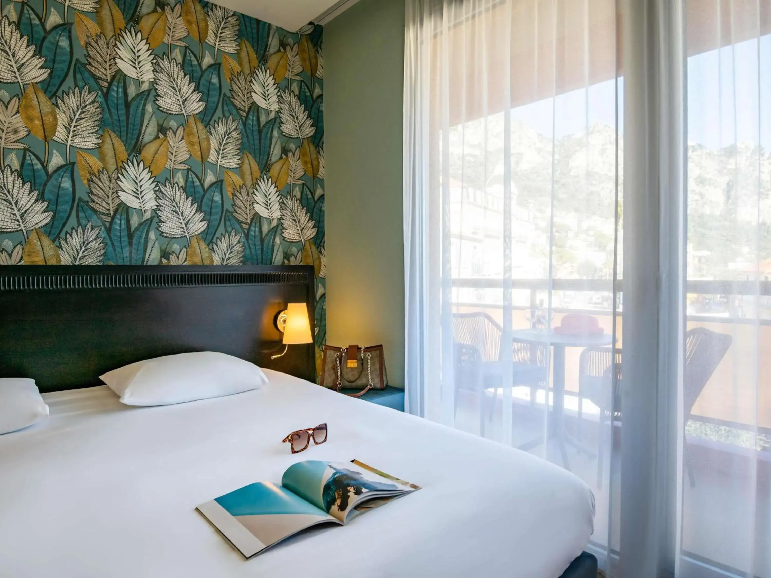 Property building, Bed in ibis Styles Beaulieu sur Mer Property building, Bed in ibis Styles Beaulieu sur Mer