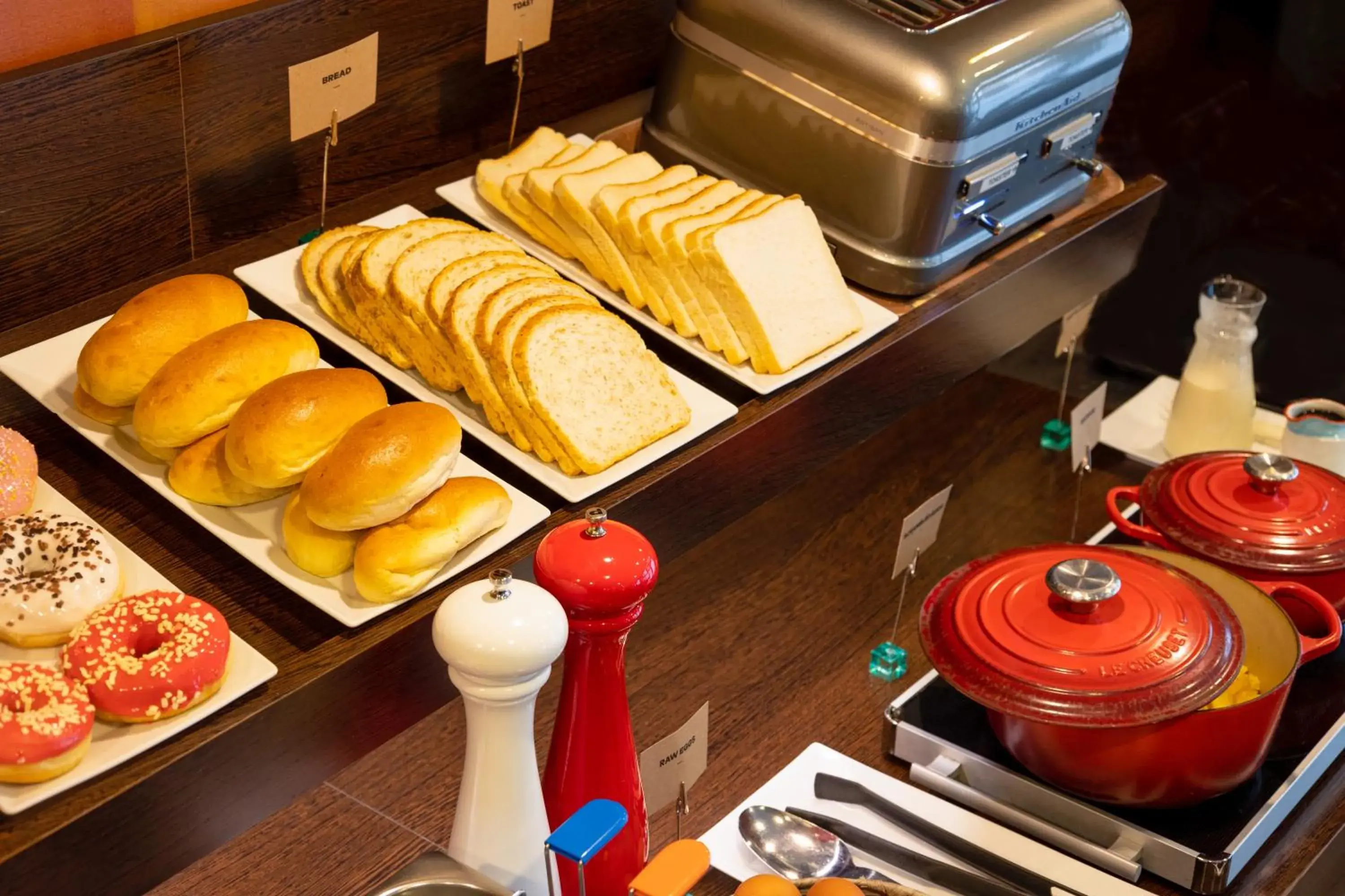 Breakfast in ibis Leuven Centrum Breakfast in ibis Leuven Centrum