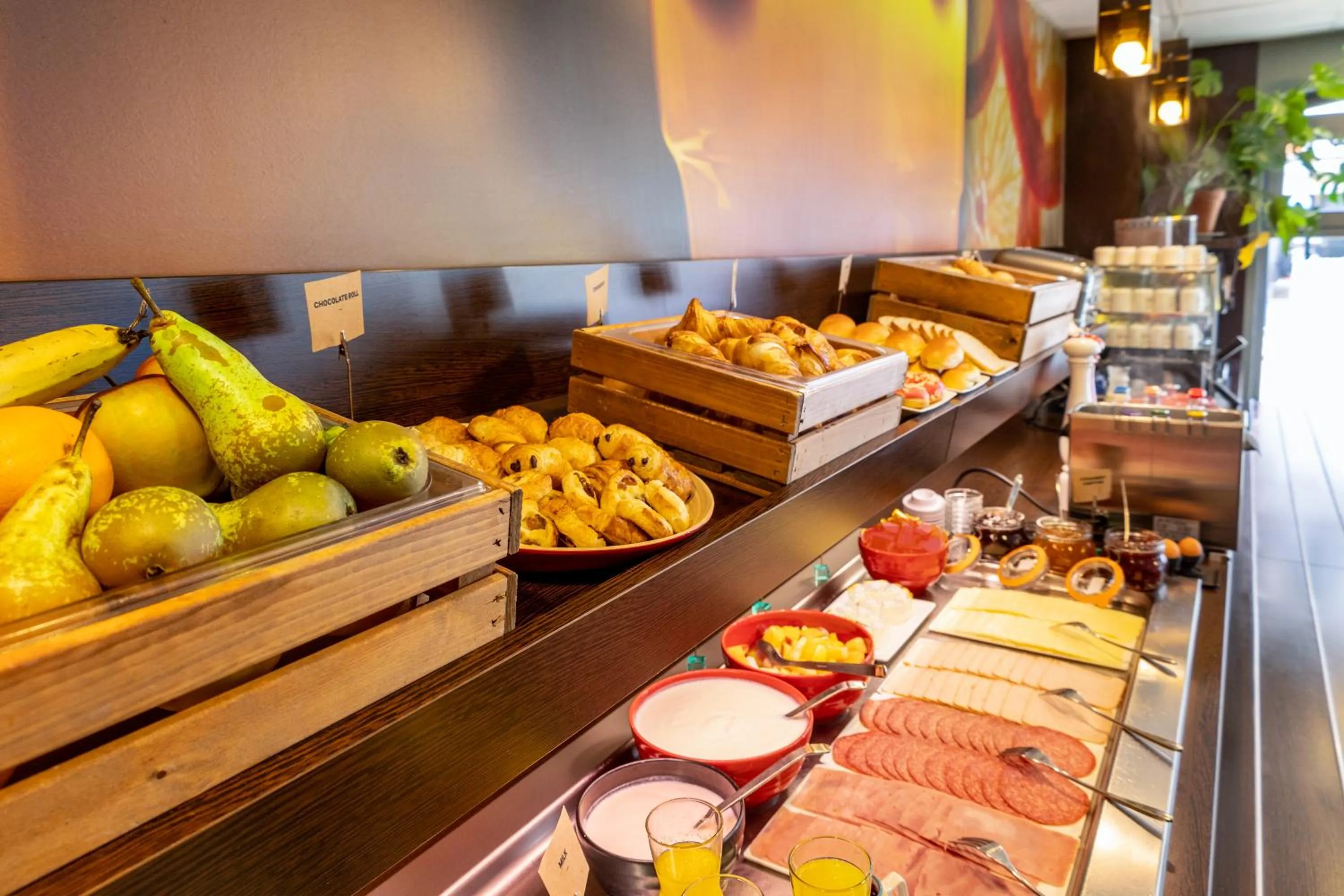 Breakfast in ibis Leuven Centrum