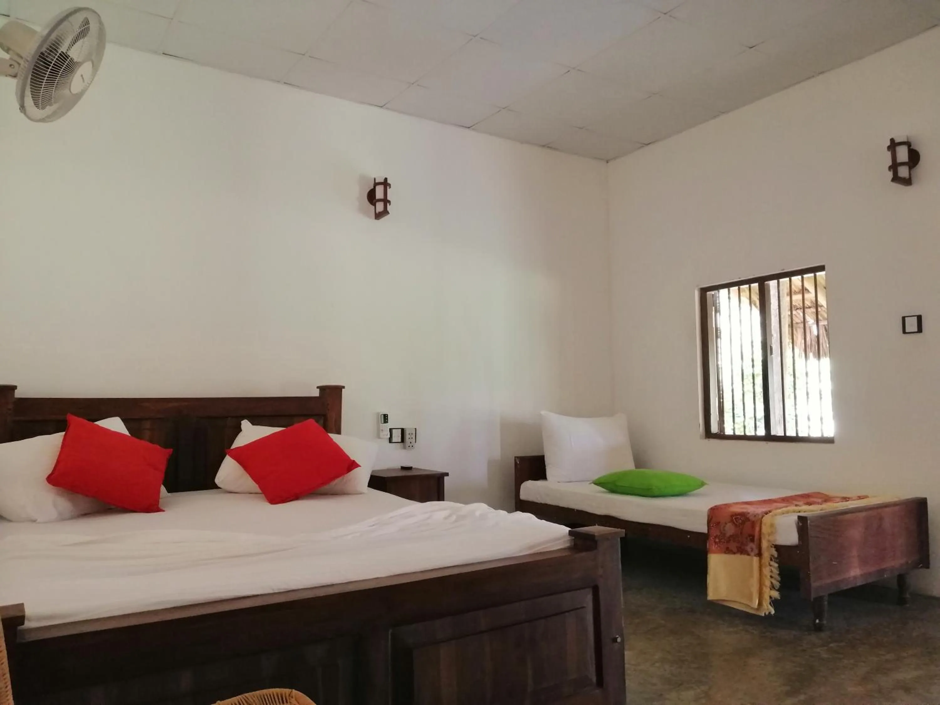 Bed in Ama Villa - Habarana