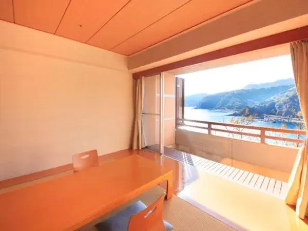 Standard Japanese-Style Room - single occupancy - Main building - Non-Smoking in Akazawa Onsen Hotel Standard Japanese-Style Room - single occupancy - Main building - Non-Smoking in Akazawa Onsen Hotel