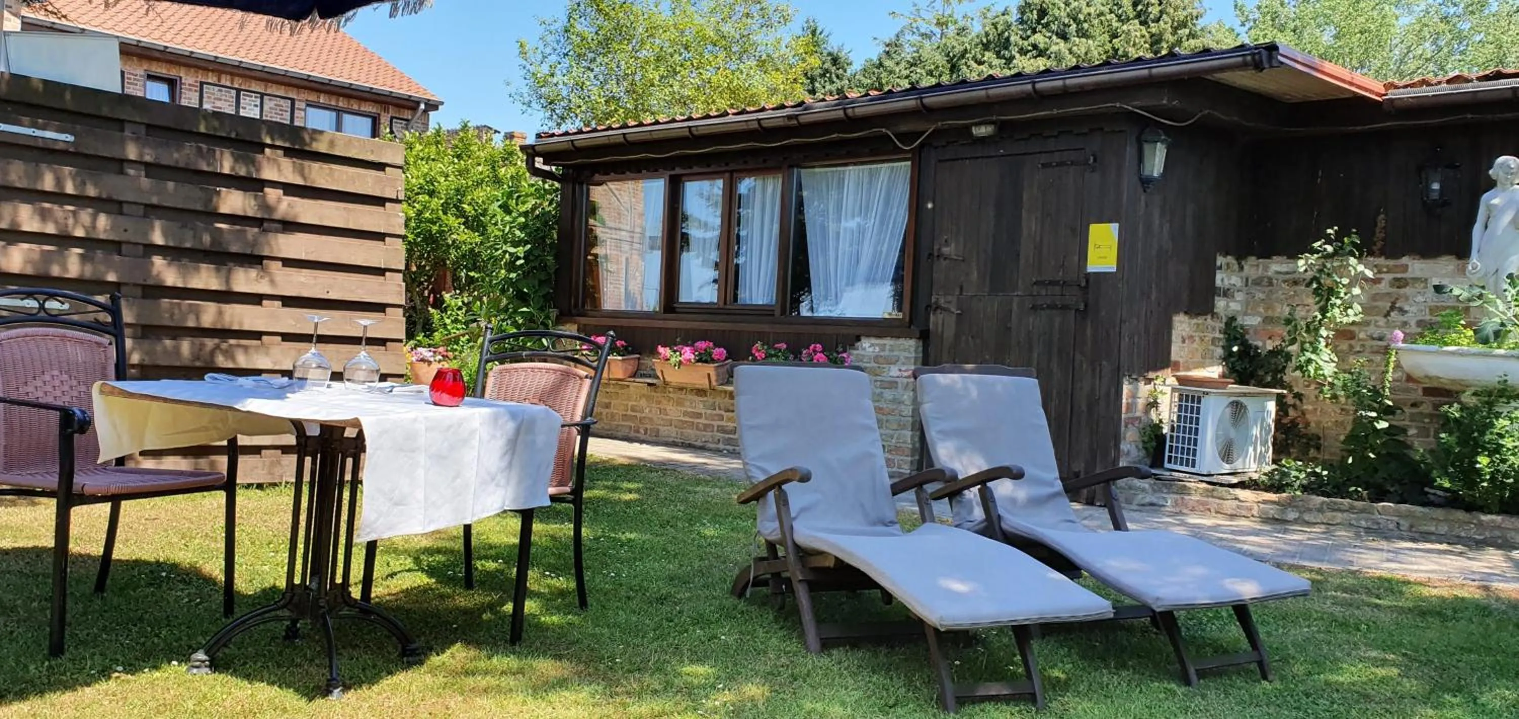 Garden view in Hotel De Stokerij