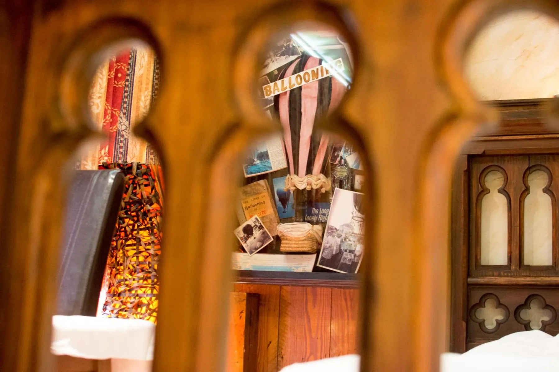 Decorative detail in Hotel De Stokerij