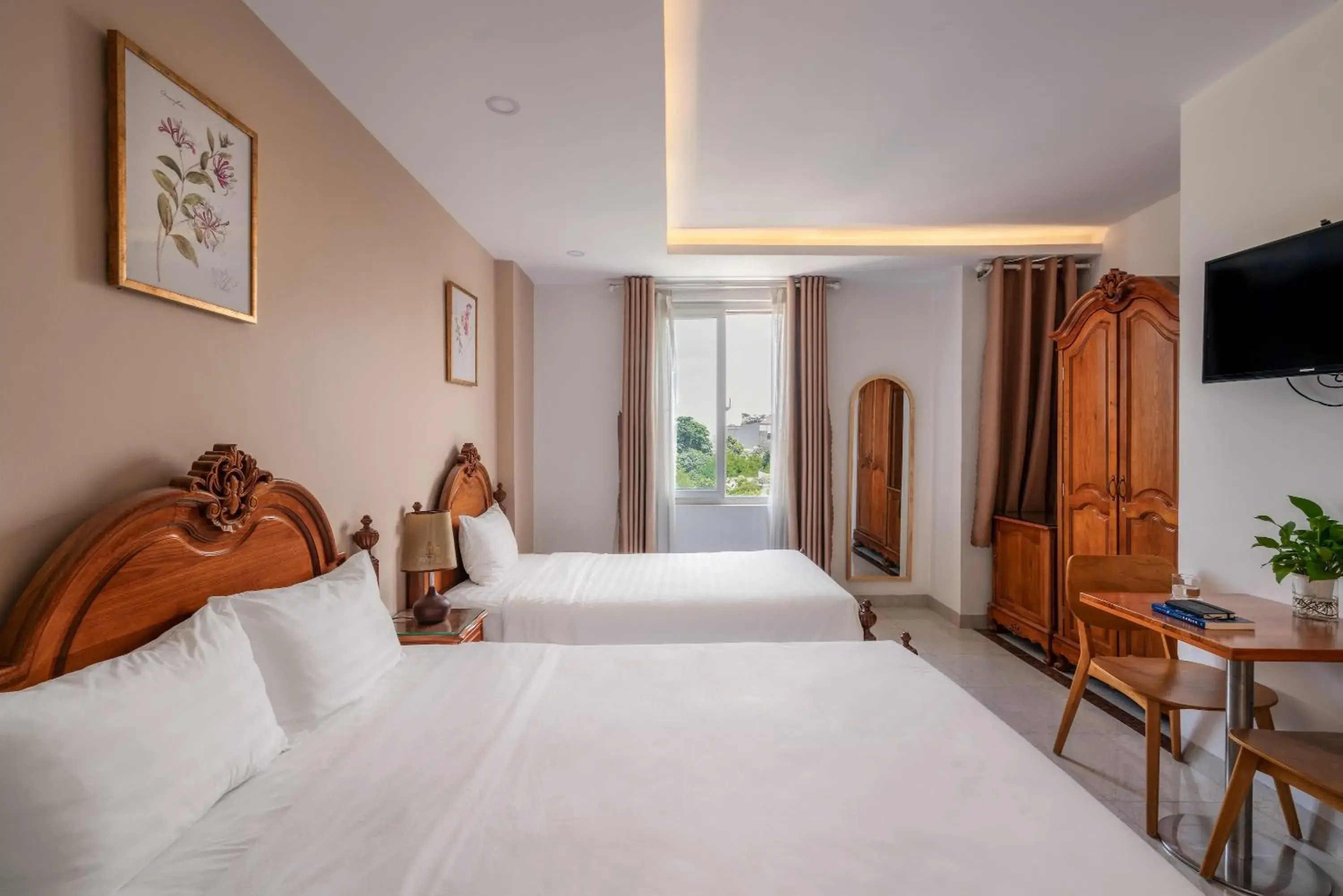 Photo of the whole room, Bed in SAZI Erato Hotel - Free Airport & Breakfast Photo of the whole room, Bed in SAZI Erato Hotel - Free Airport & Breakfast