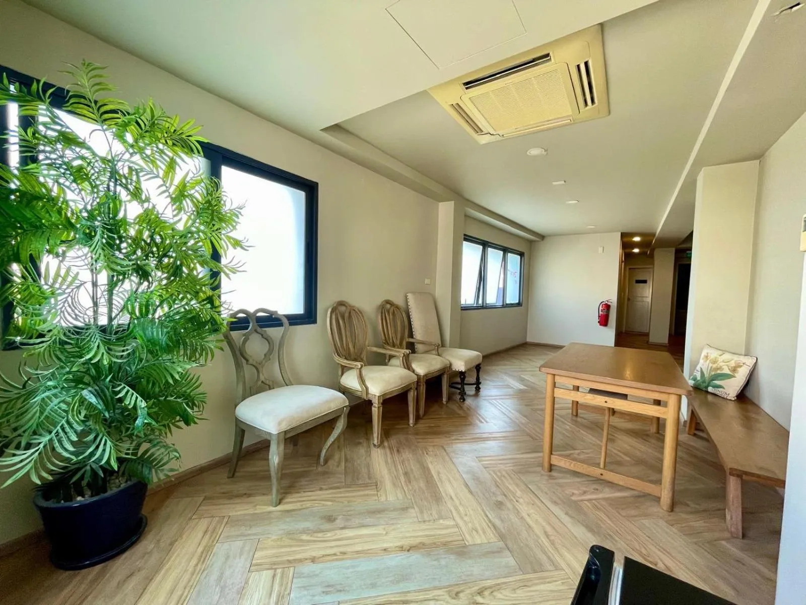 Lobby or reception in Collection O The Spades Hostel