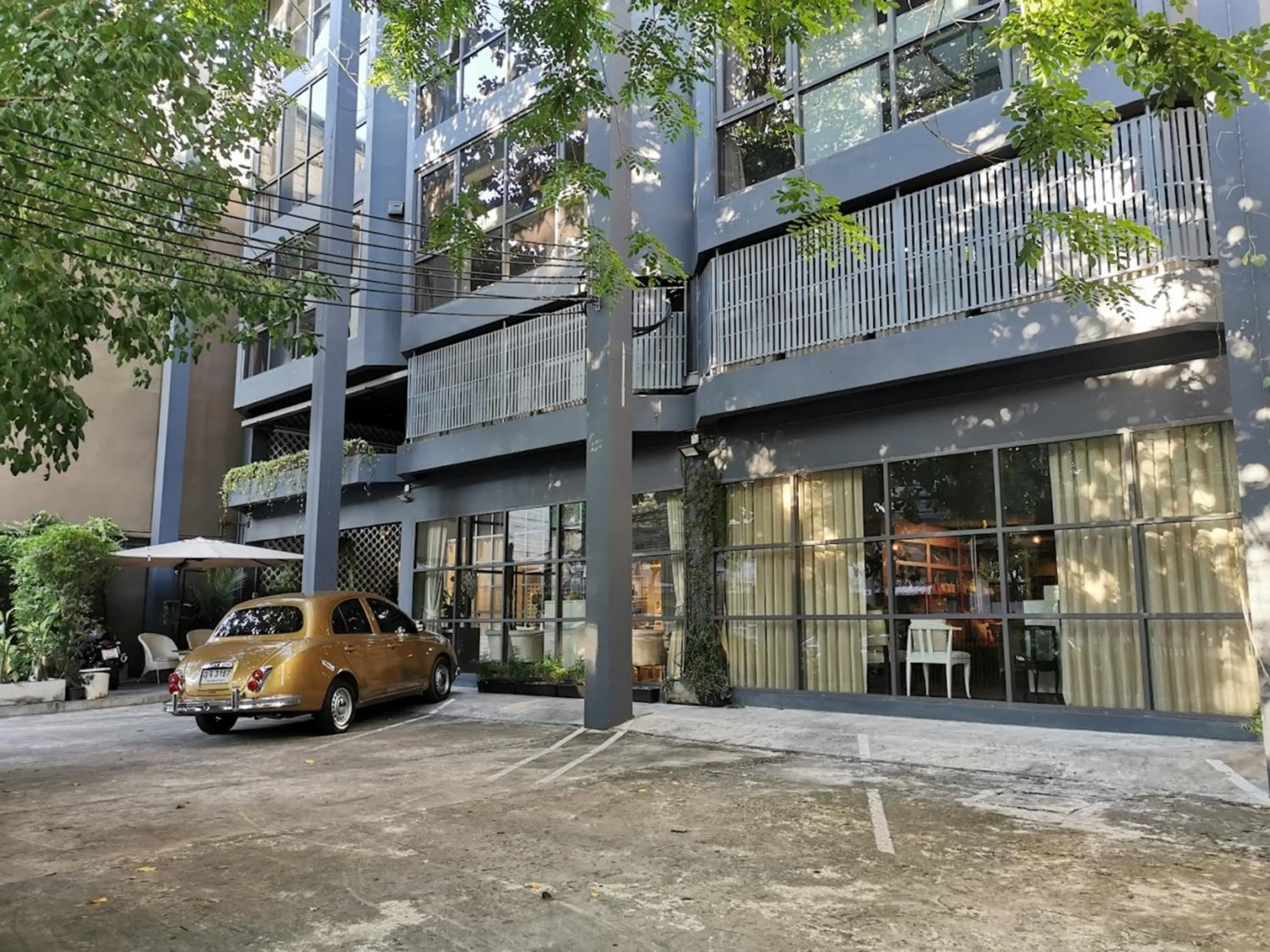 Property building in Collection O The Spades Hostel