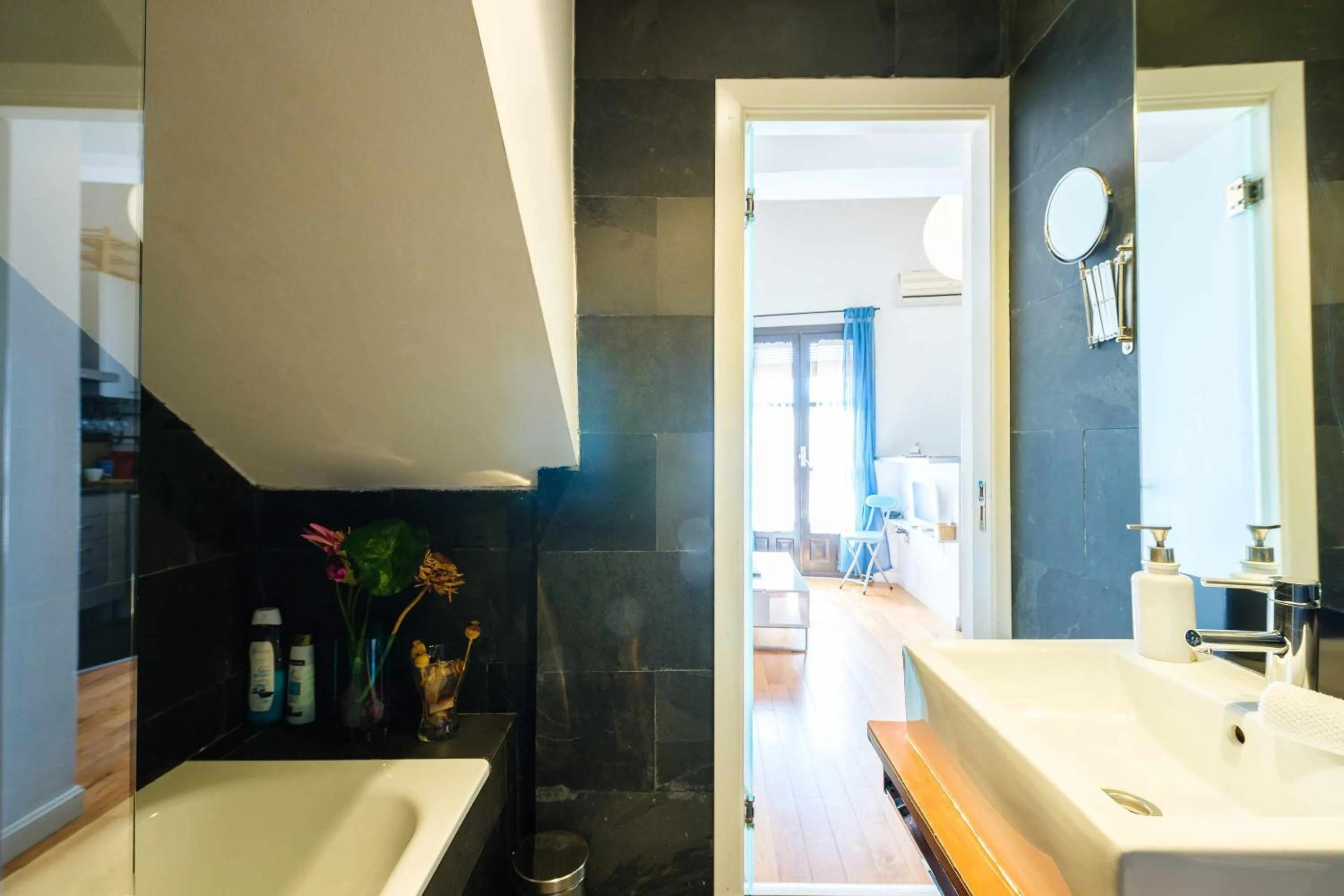 Bathroom in Toledo AP Alojamiento Turísticos