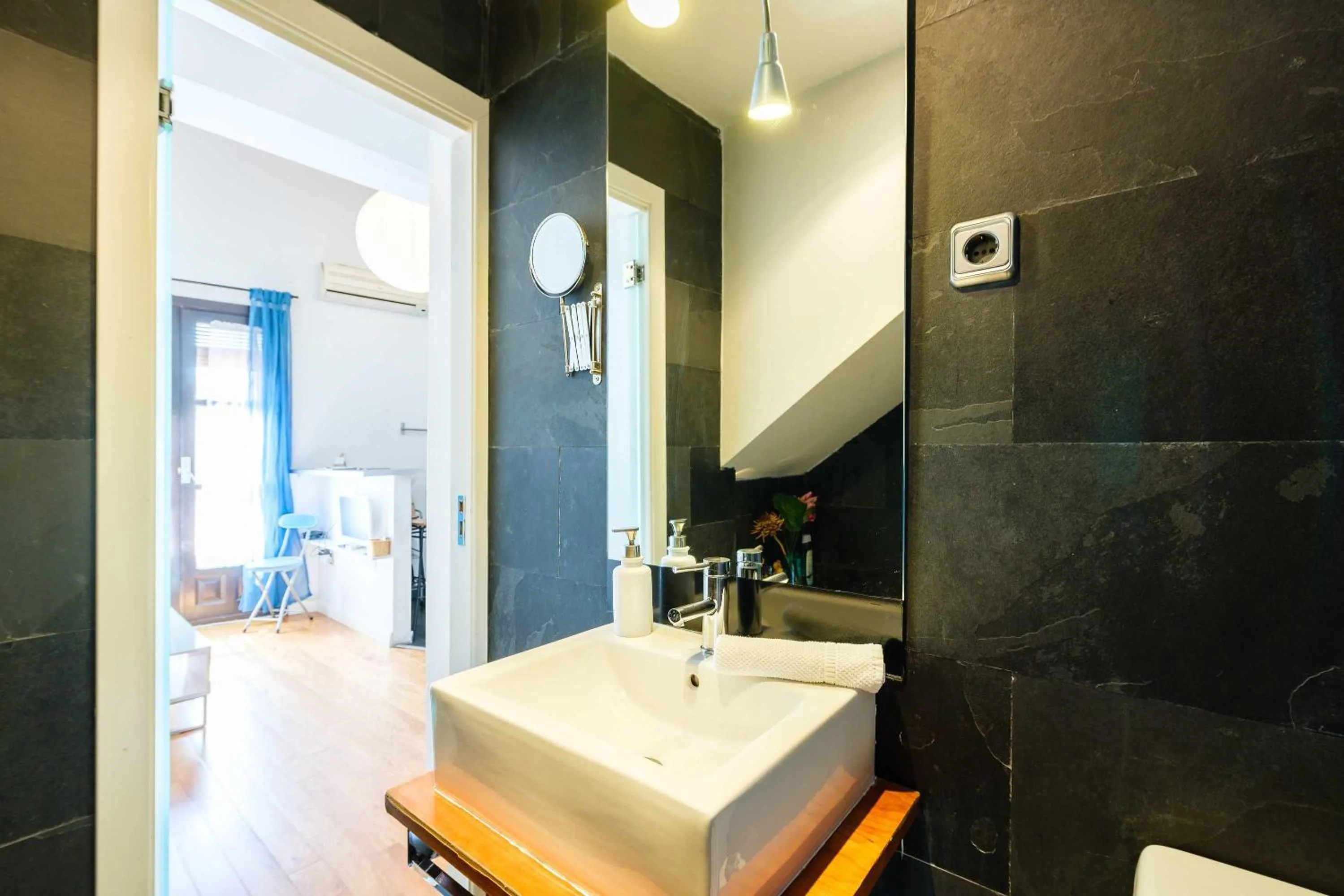 Bathroom in Toledo AP Alojamiento Turísticos