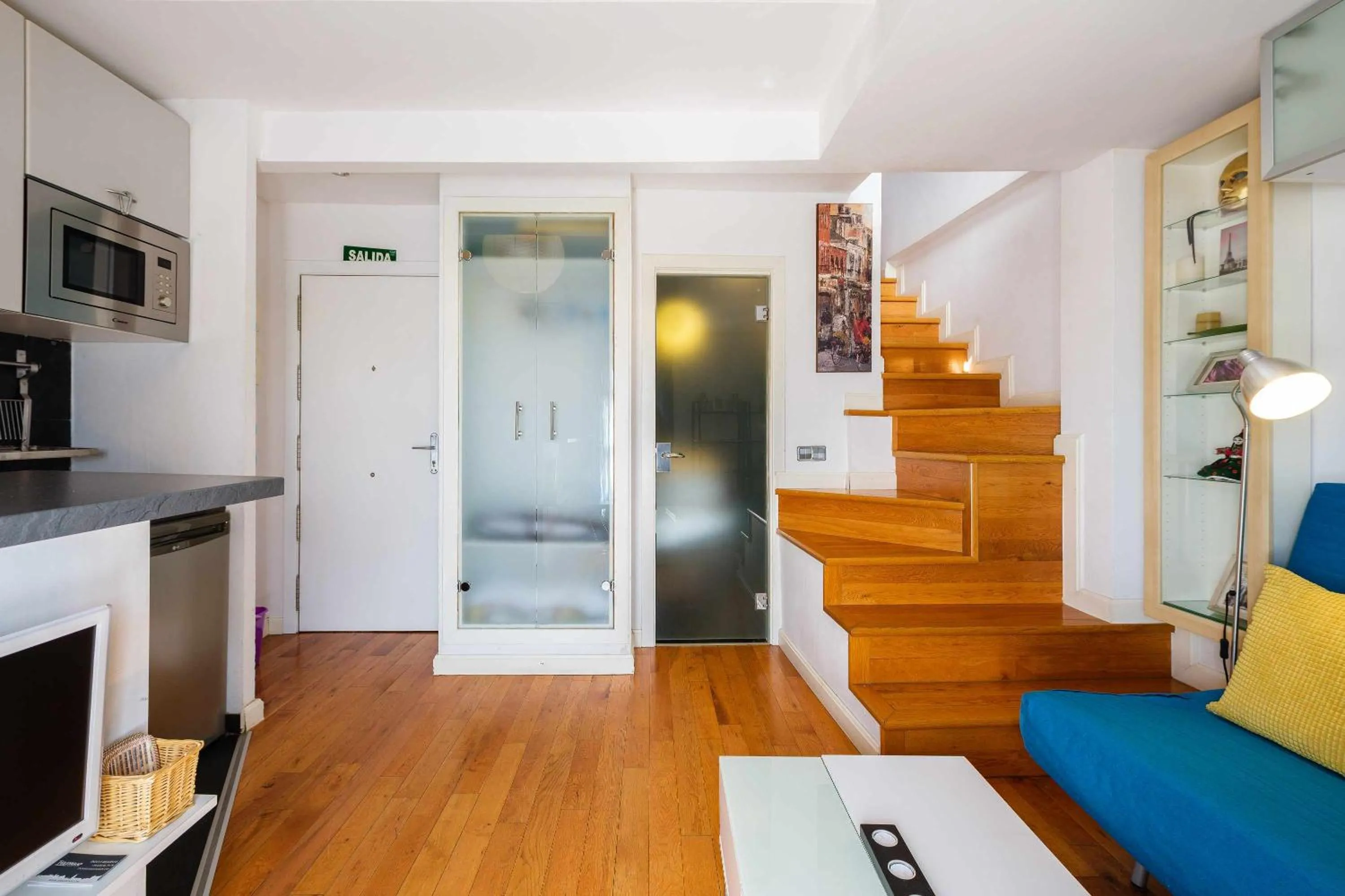 TV and multimedia in Toledo AP Alojamiento Turísticos