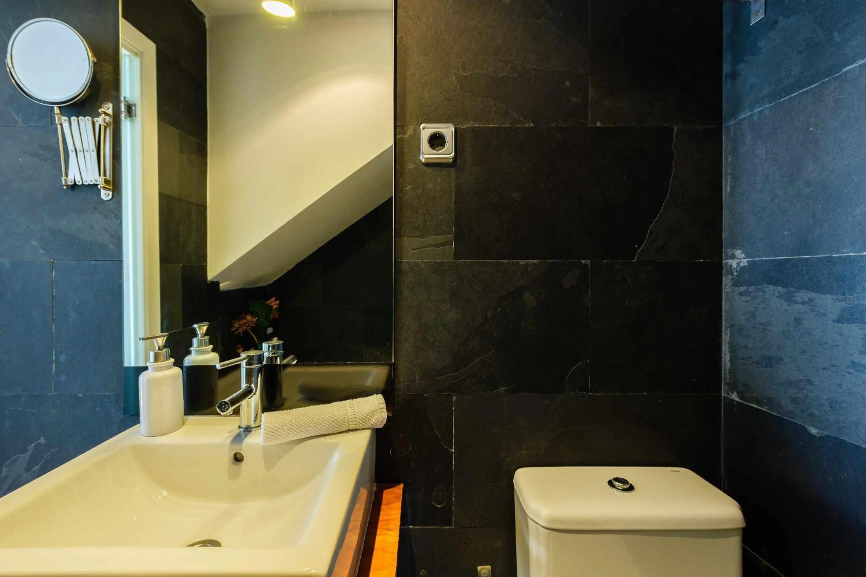 Bathroom in Toledo AP Alojamiento Turísticos