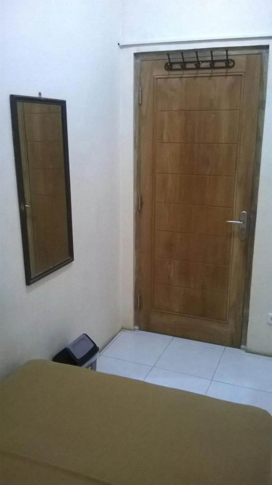 Bed in Losmen Fadel Malioboro Jogja