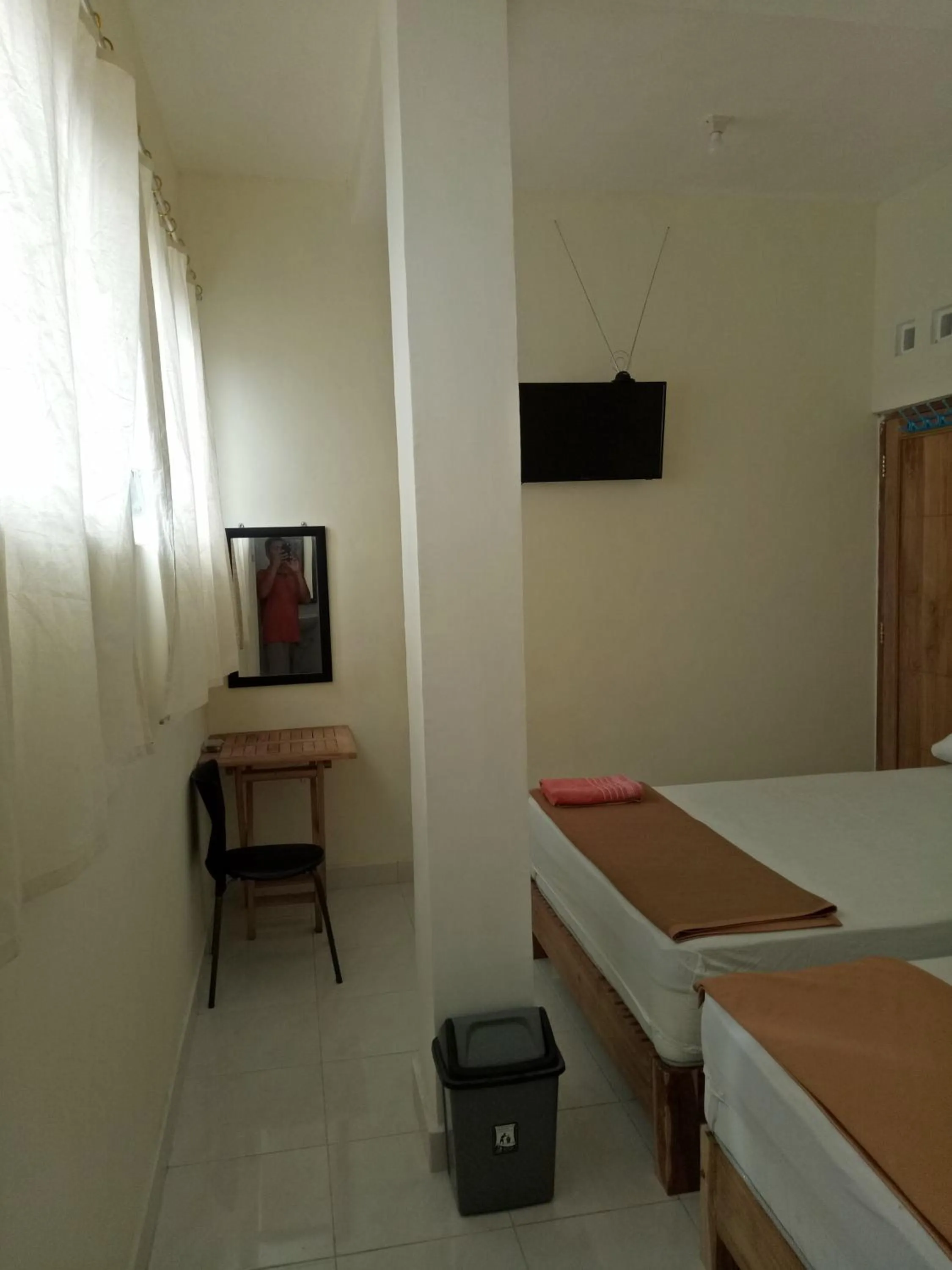 Bed in Losmen Fadel Malioboro Jogja