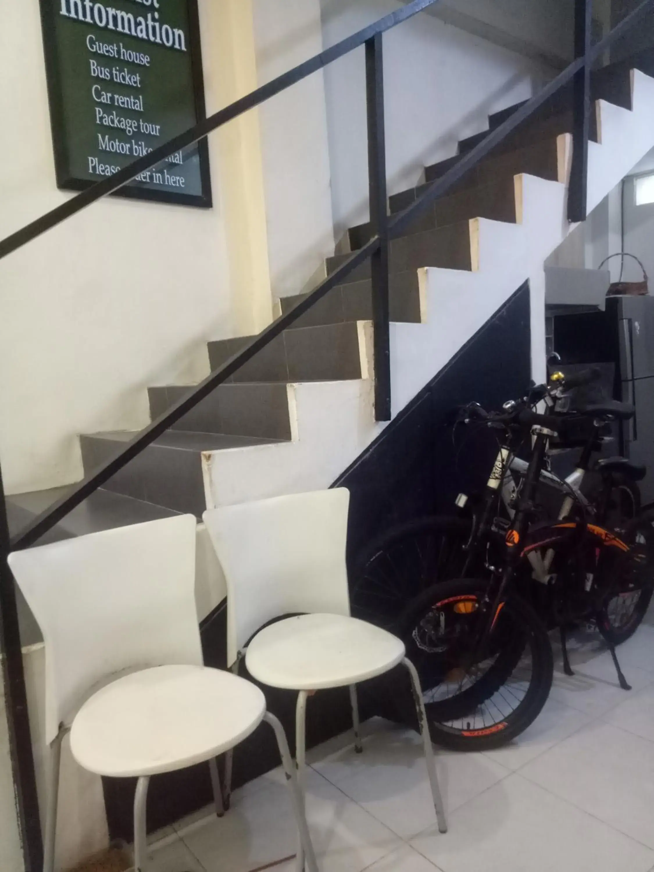 Property building in Losmen Fadel Malioboro Jogja Property building in Losmen Fadel Malioboro Jogja