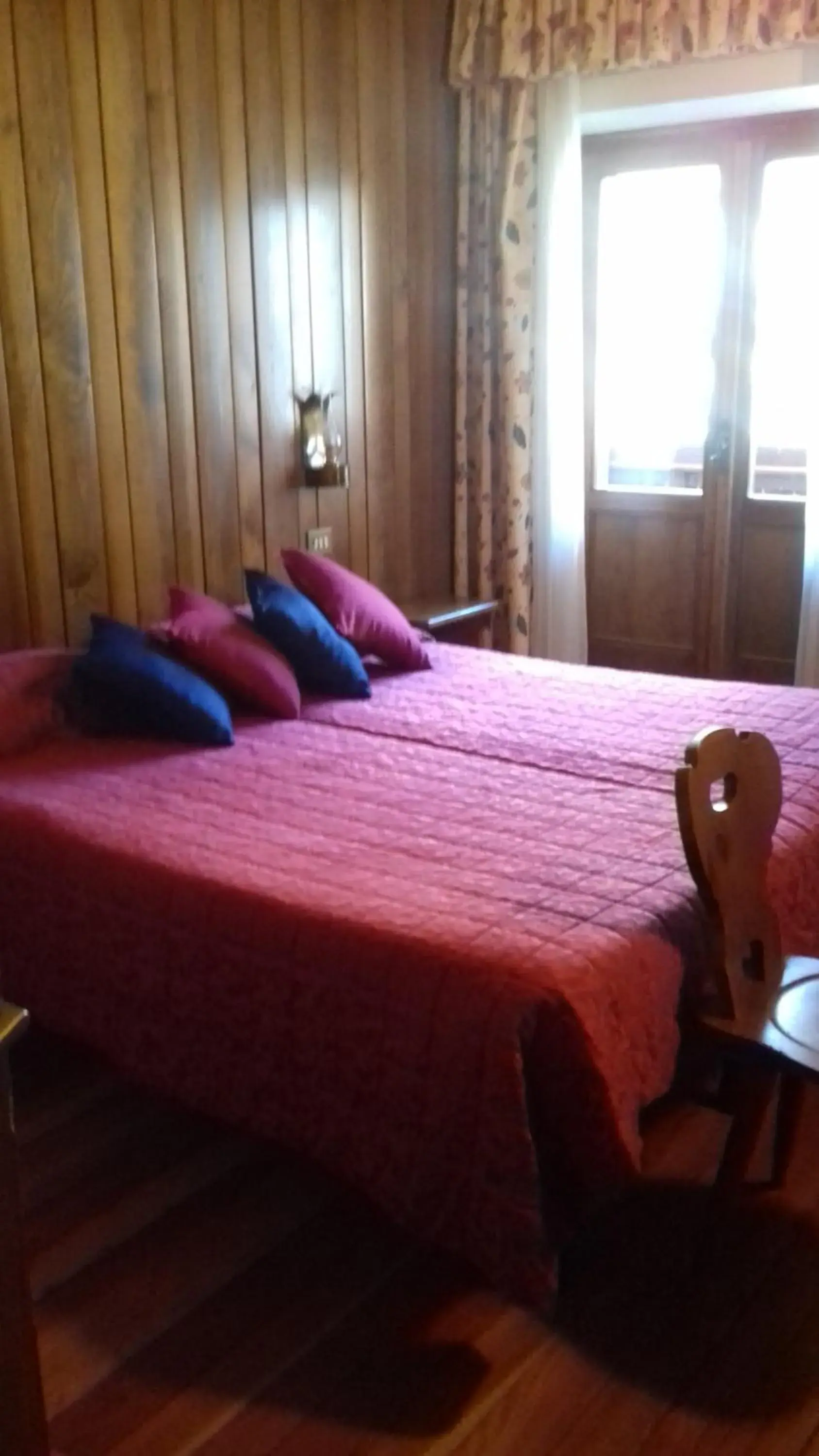 Double Room - single occupancy in Hotel Albergo Dolomiti Double Room - single occupancy in Hotel Albergo Dolomiti