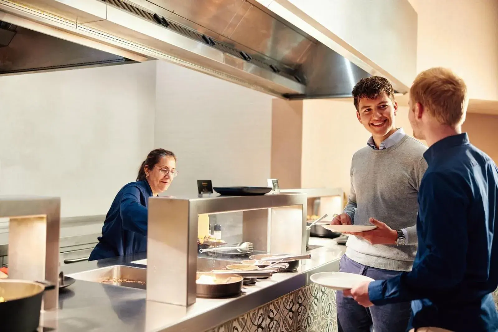 Restaurant/places to eat in Van der Valk Hotel Groningen-Hoogkerk Restaurant/places to eat in Van der Valk Hotel Groningen-Hoogkerk