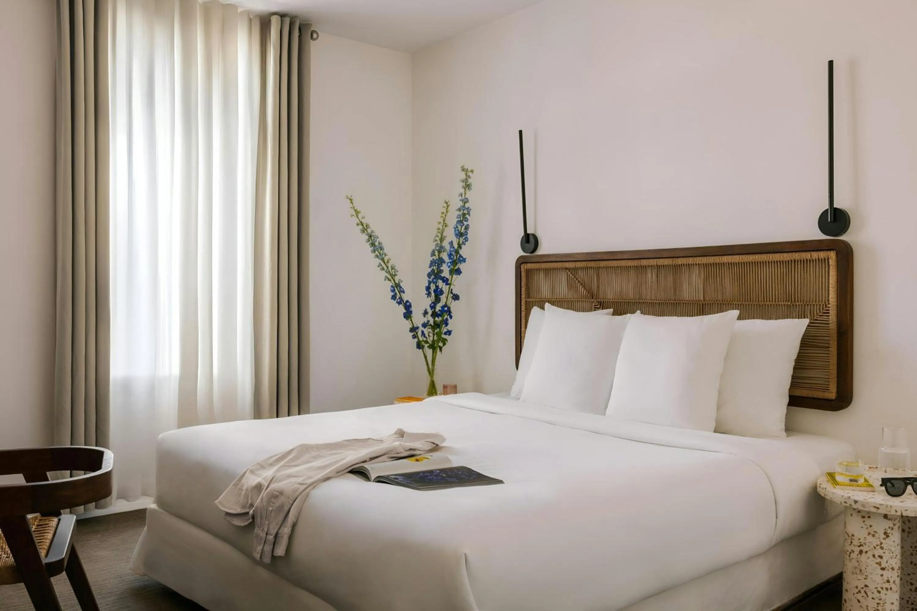 Bedroom, Bed in Yelo Belle Epoque Hotel Centre Ville, Sonder by Marriott Bonvoy