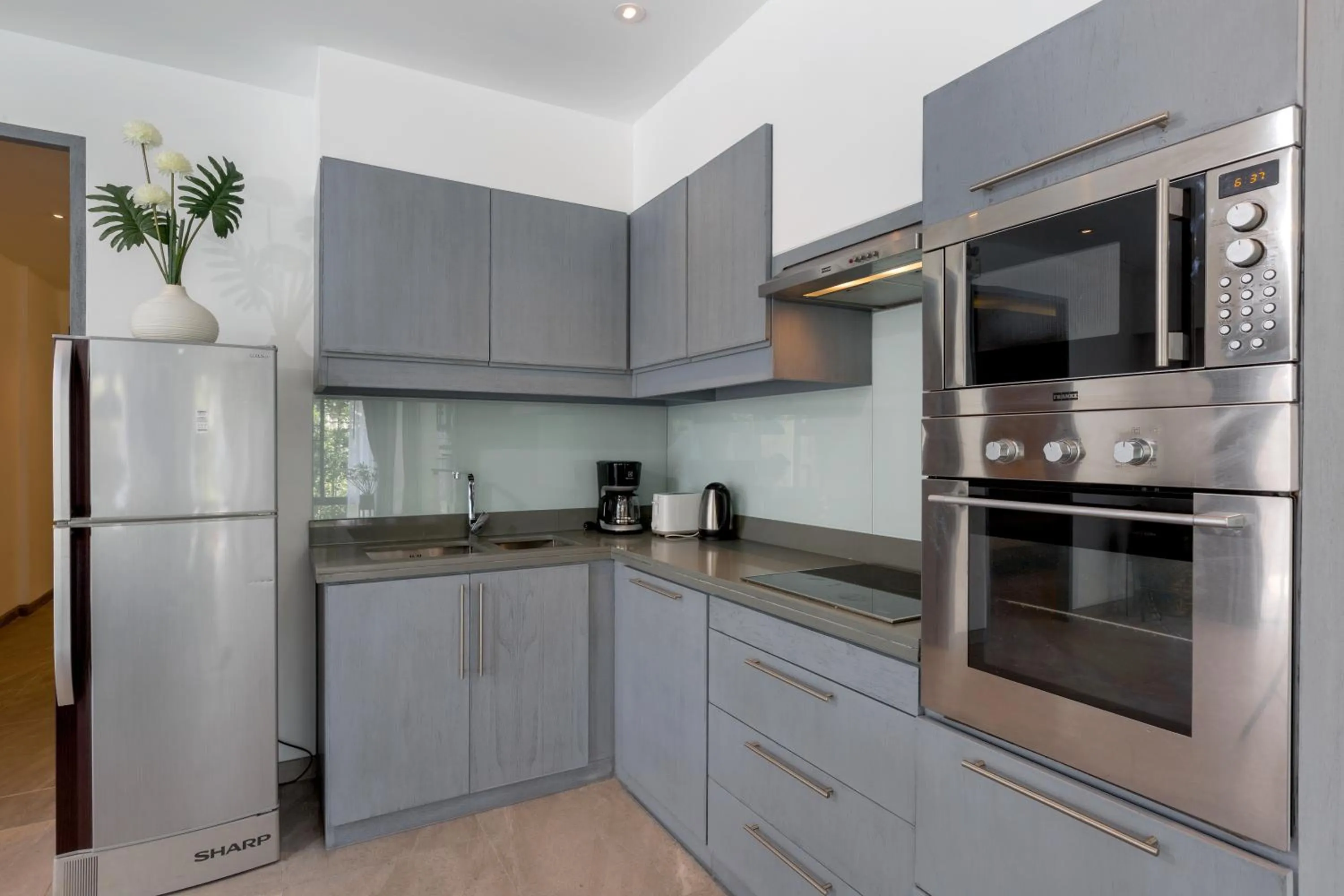 Kitchen or kitchenette in Karon Beach Pool Villa - Sha Extra Plus