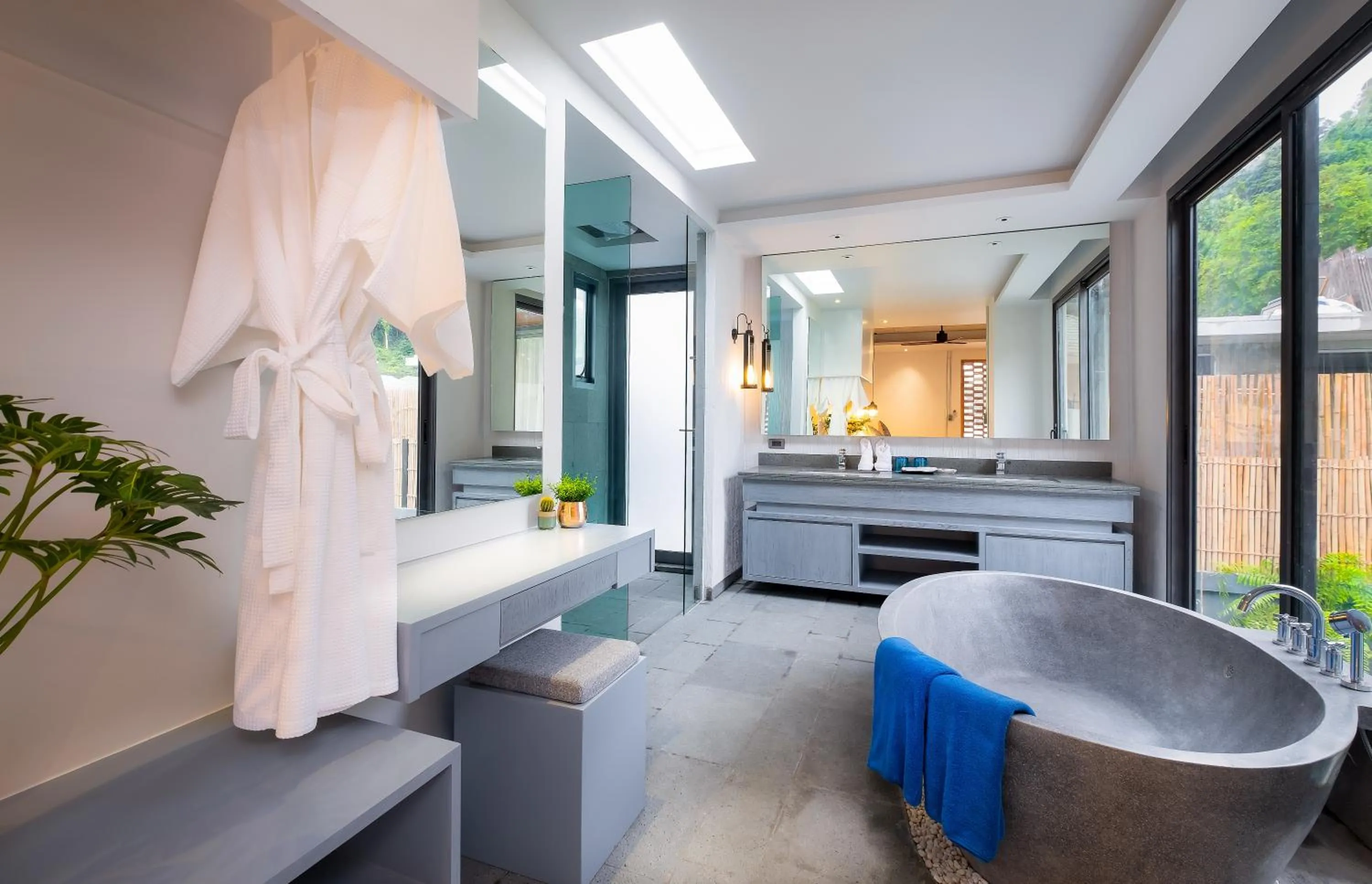 Bathroom in Karon Beach Pool Villa - Sha Extra Plus