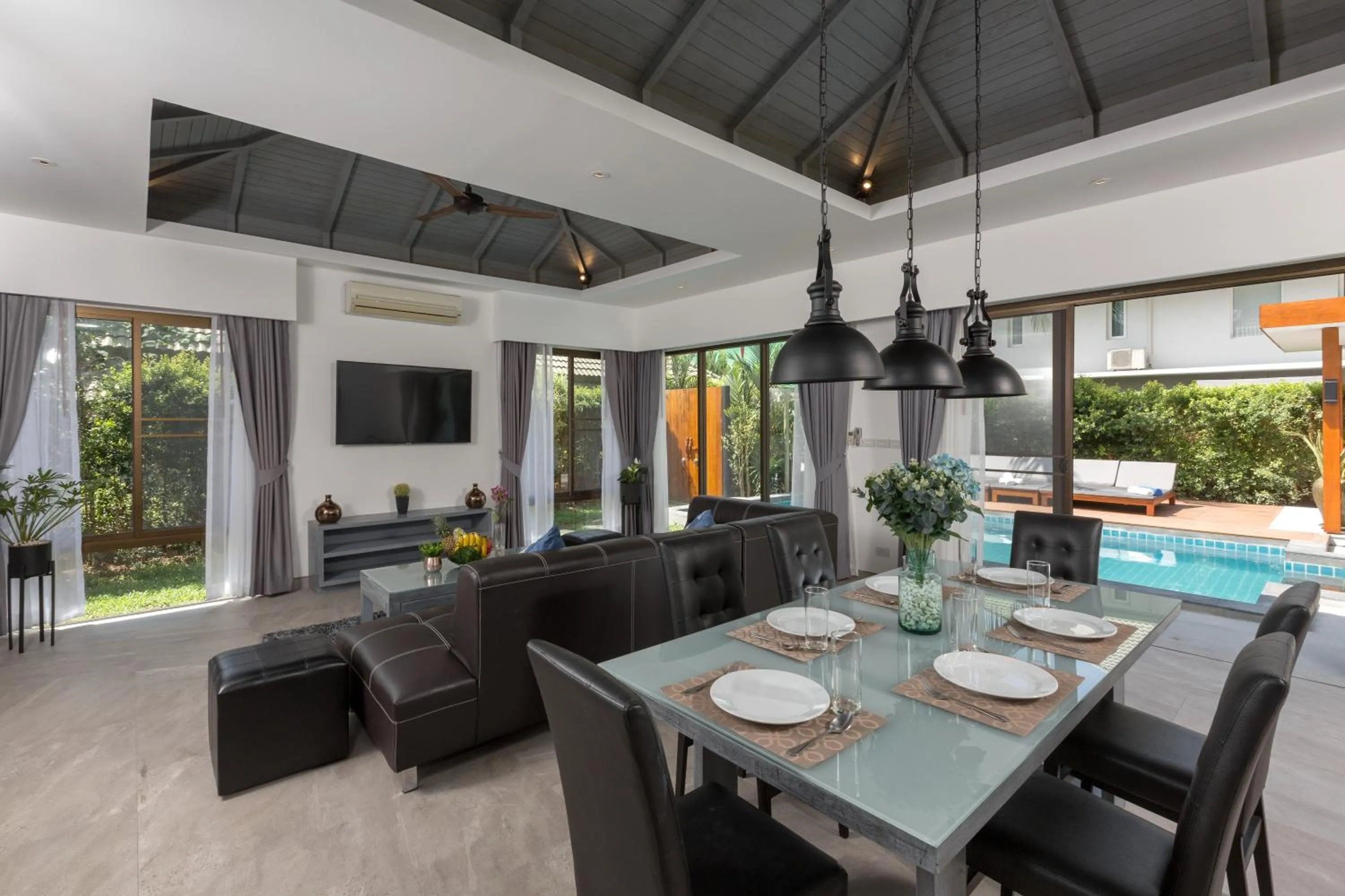 Living room in Karon Beach Pool Villa - Sha Extra Plus