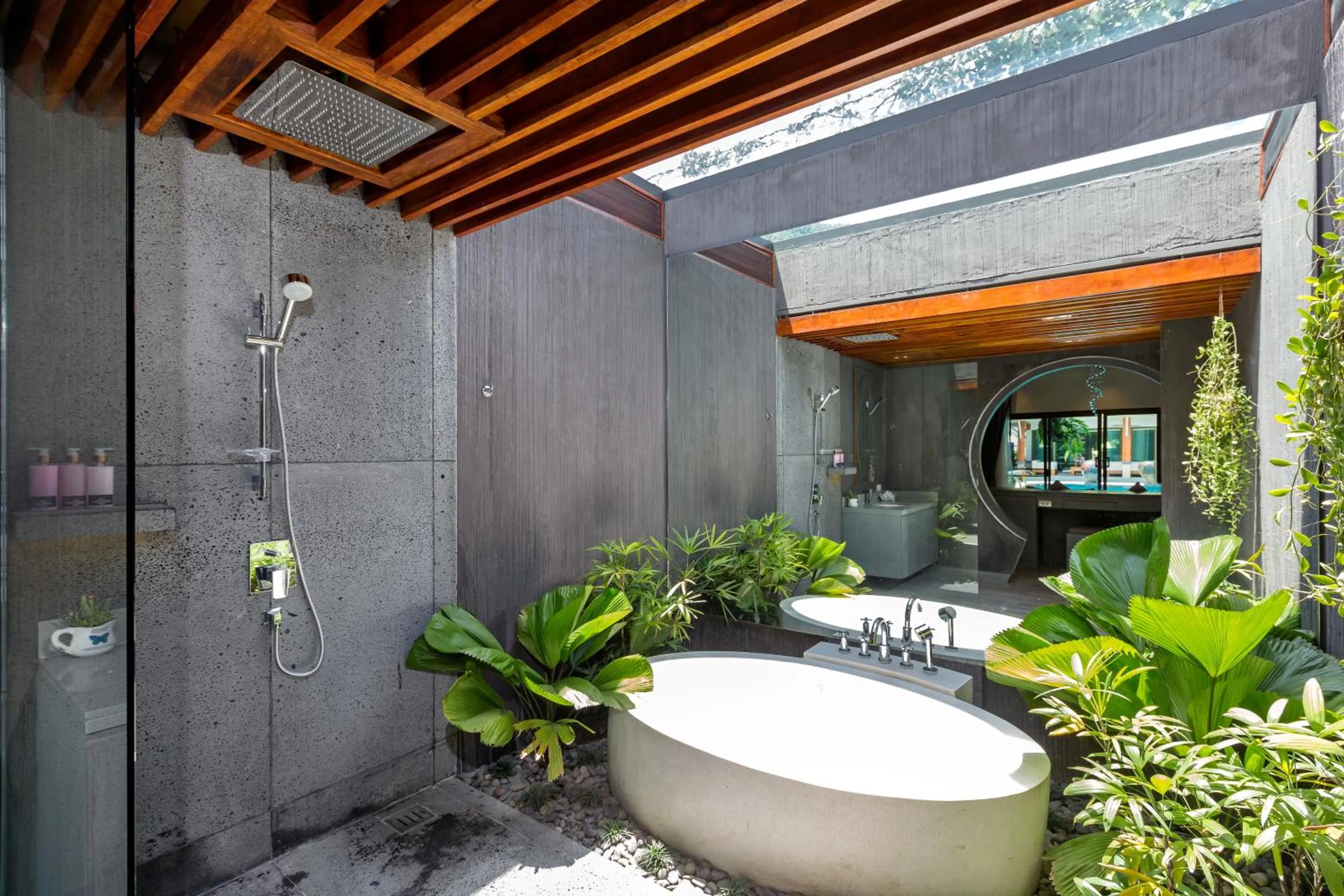 Bathroom in Karon Beach Pool Villa - Sha Extra Plus
