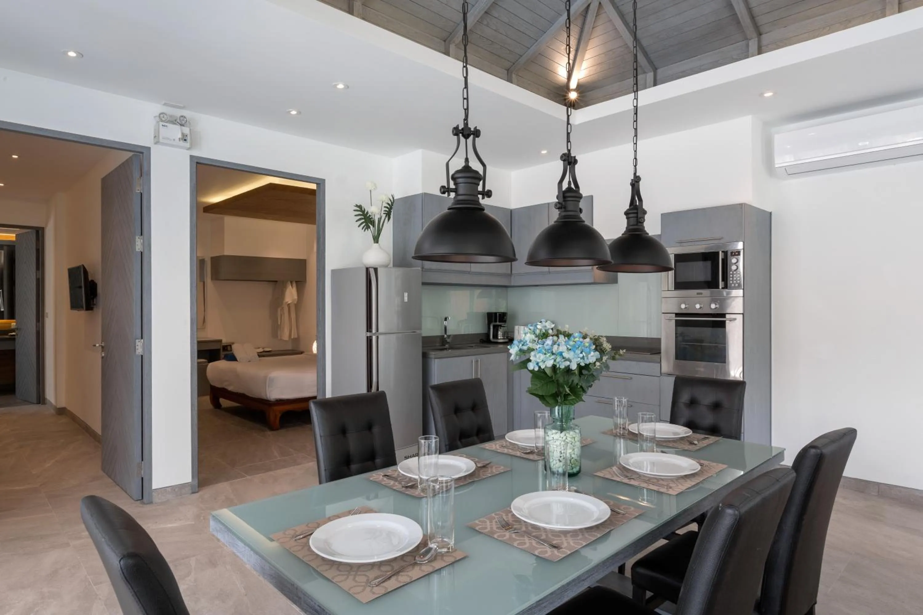 Kitchen or kitchenette in Karon Beach Pool Villa - Sha Extra Plus