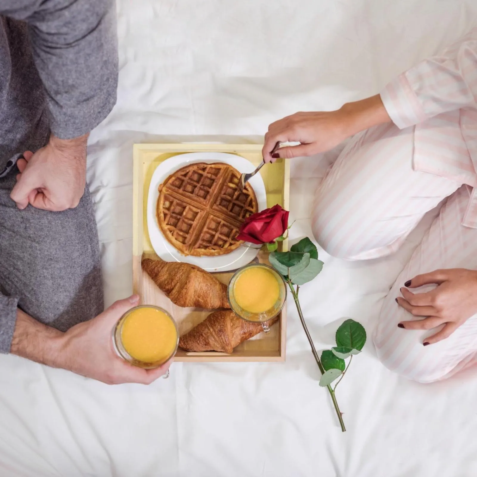 Bed in Swiss Flora Royal Hotel Riyadh
