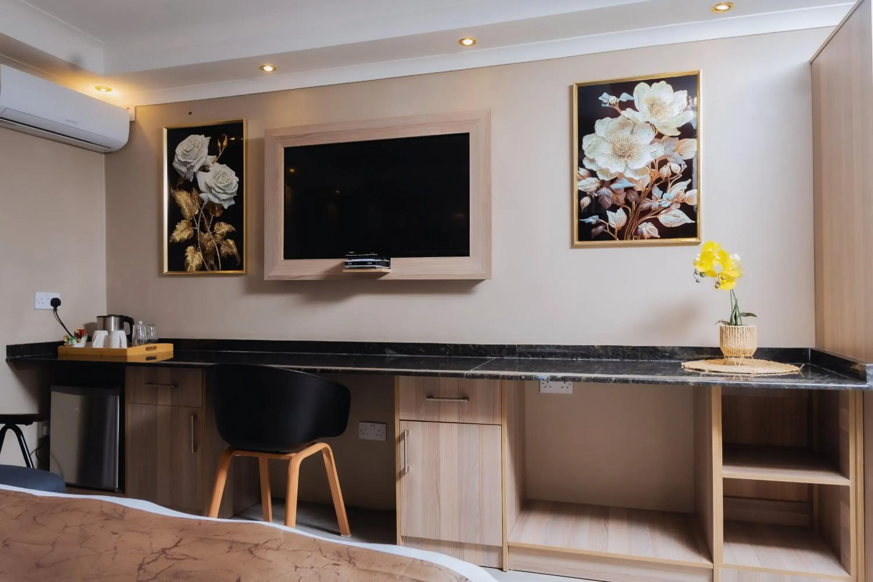 Superior Double Room - single occupancy in Casa Mia Lodge & Restaurant Superior Double Room - single occupancy in Casa Mia Lodge & Restaurant