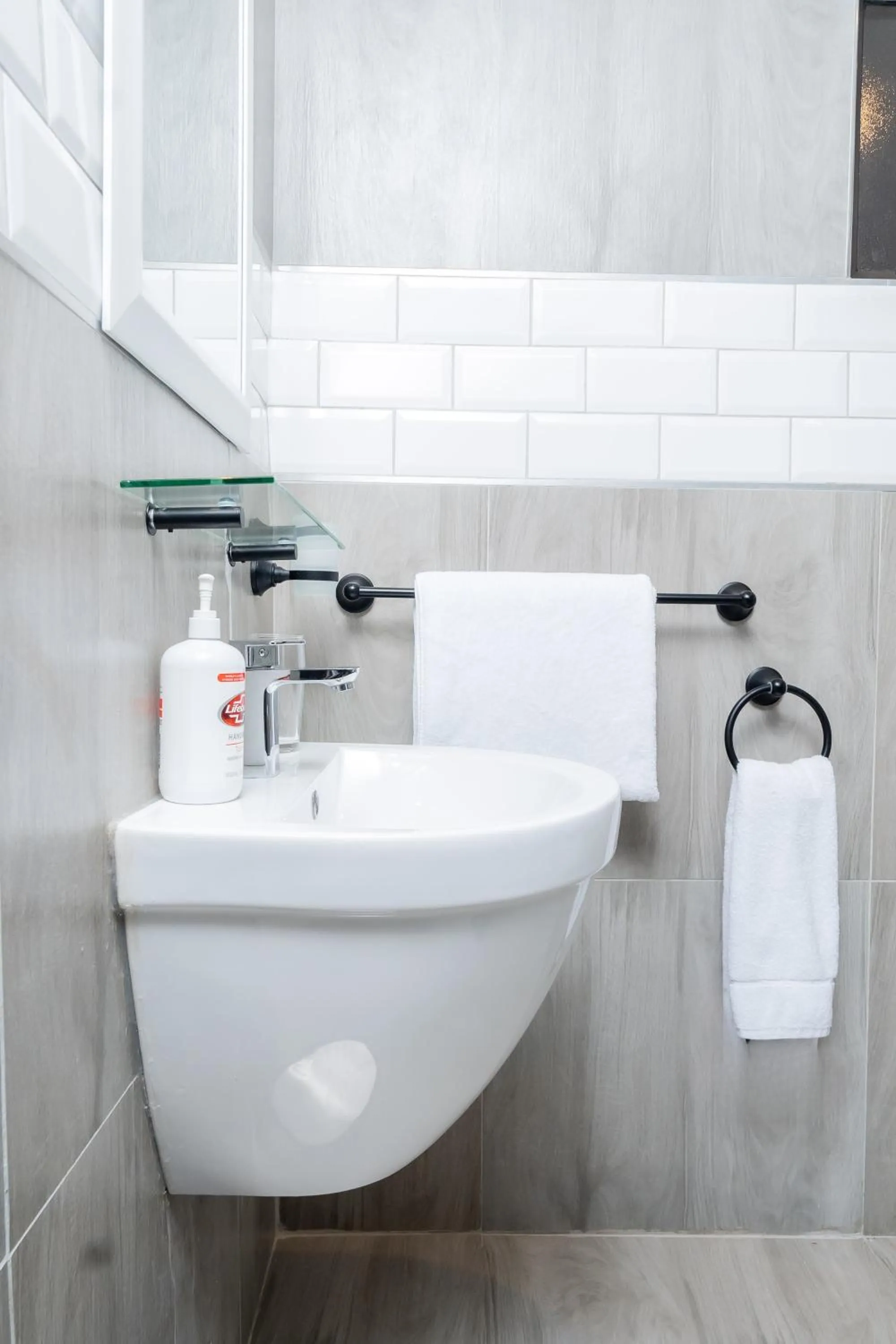 Bathroom in Casa Mia Lodge & Restaurant