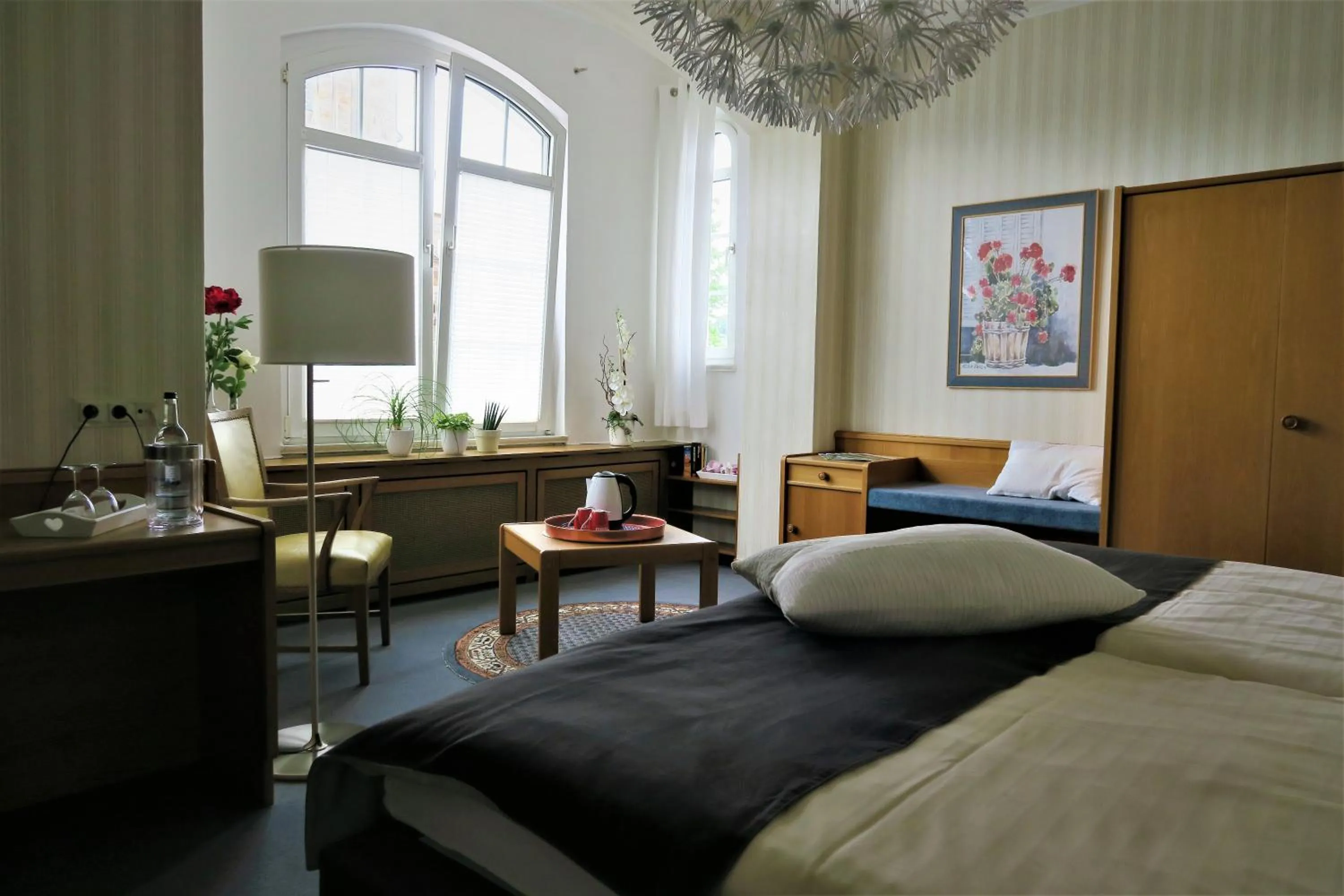 Photo of the whole room, Bed in Hotel-Restaurant Haus Keller
