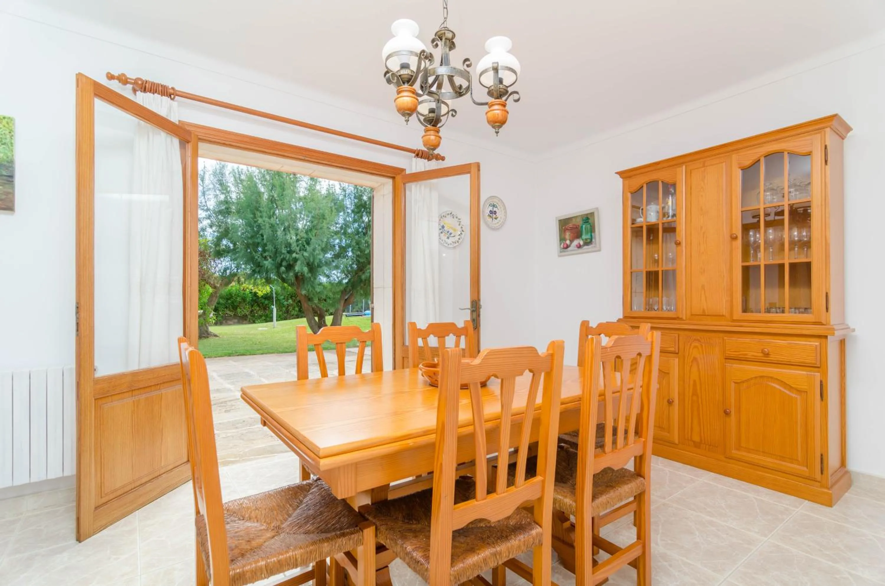 Dining area in Torre Marina (Alga Marina)