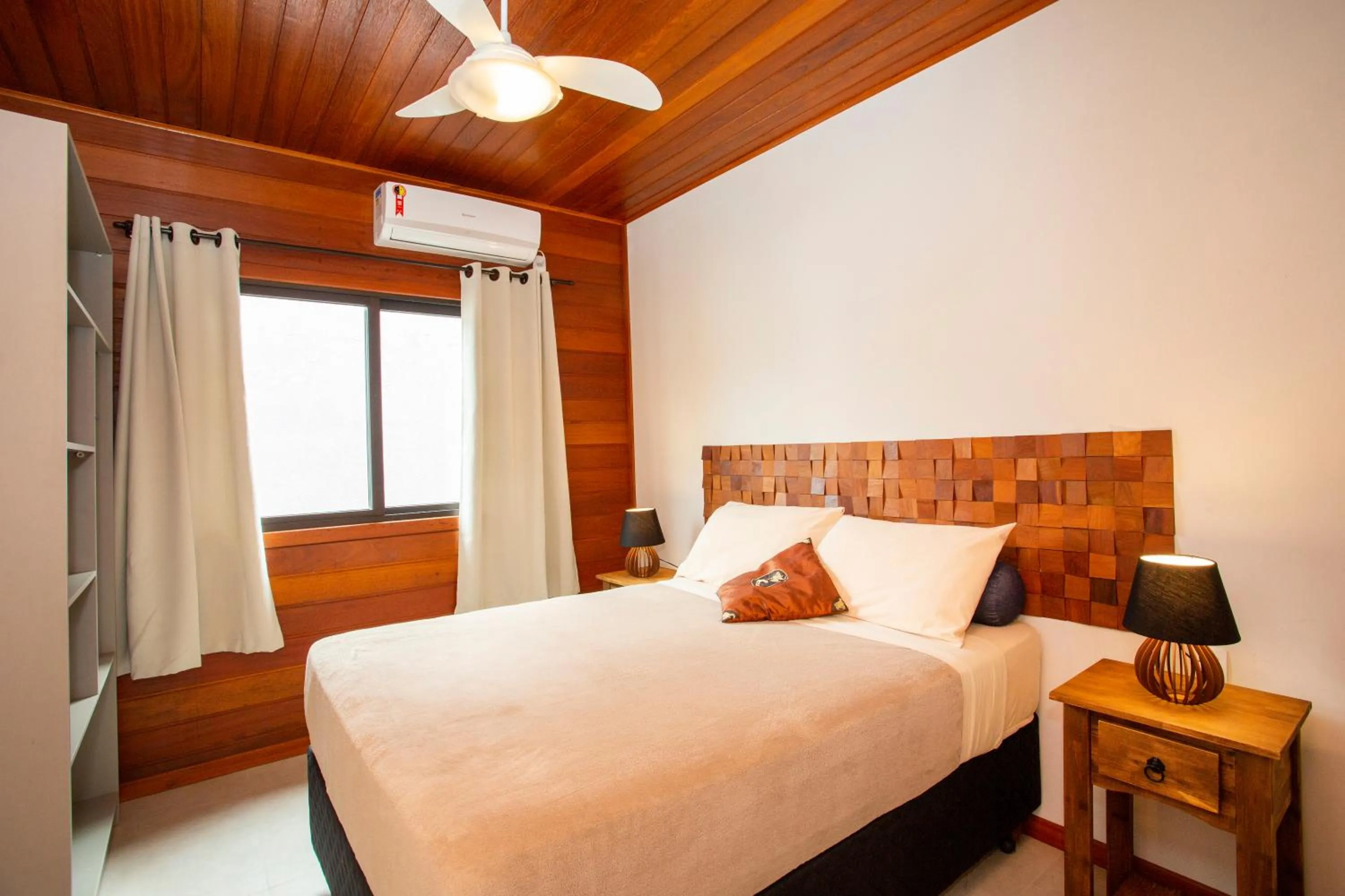 Bed in Barra Holiday Apartamentos