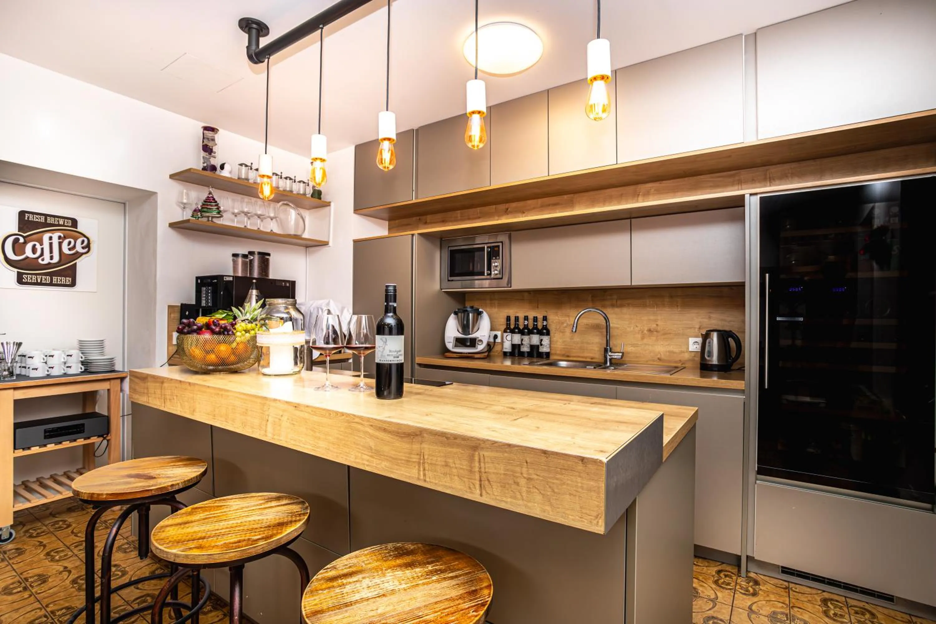 Communal lounge/ TV room in Pension Max SUMMERCARD INCLUDED