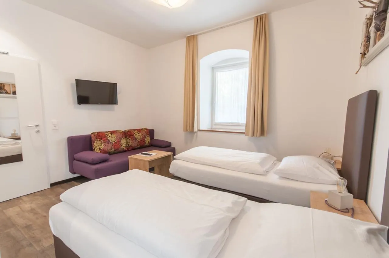 Bedroom, Bed in Pension Max SUMMERCARD INCLUDED