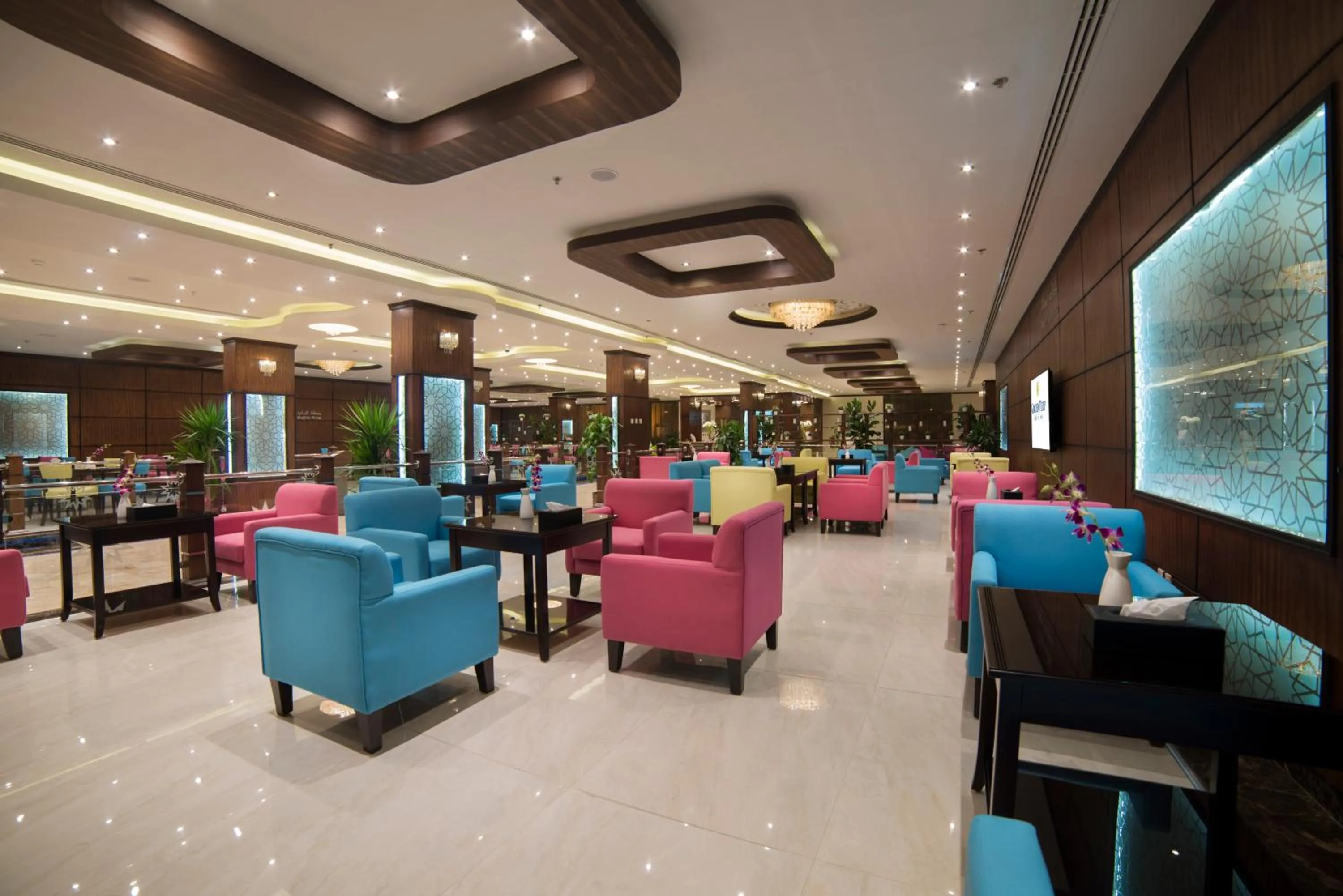 Lobby or reception in Golden Bujari Hotel Al Khobar