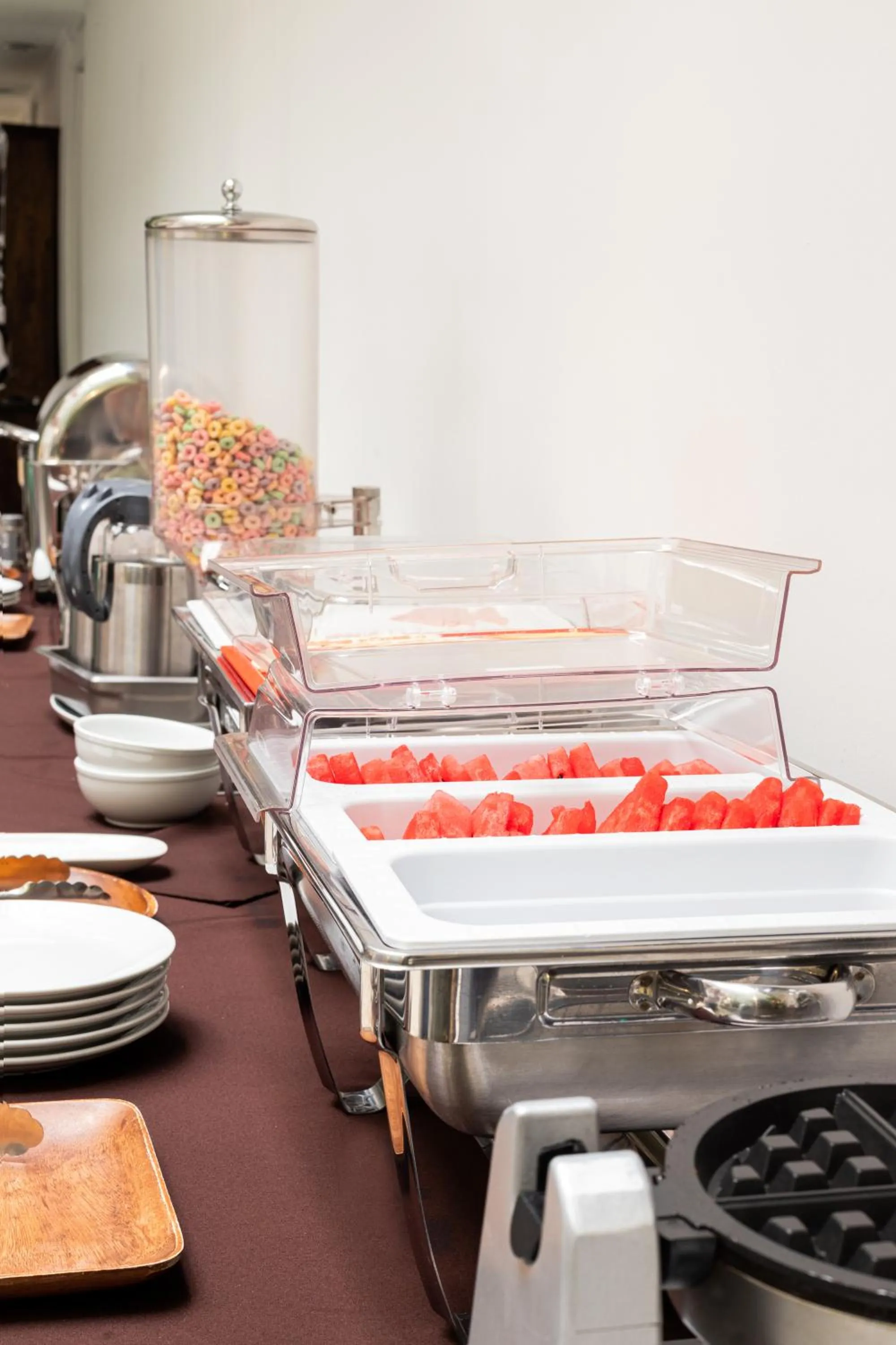 Buffet breakfast in Apartotel Tairona