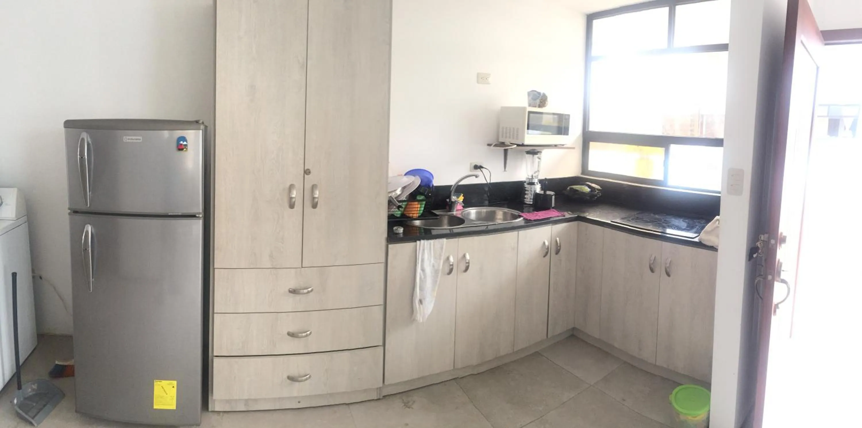 Kitchen or kitchenette in Casa en Tonsupa