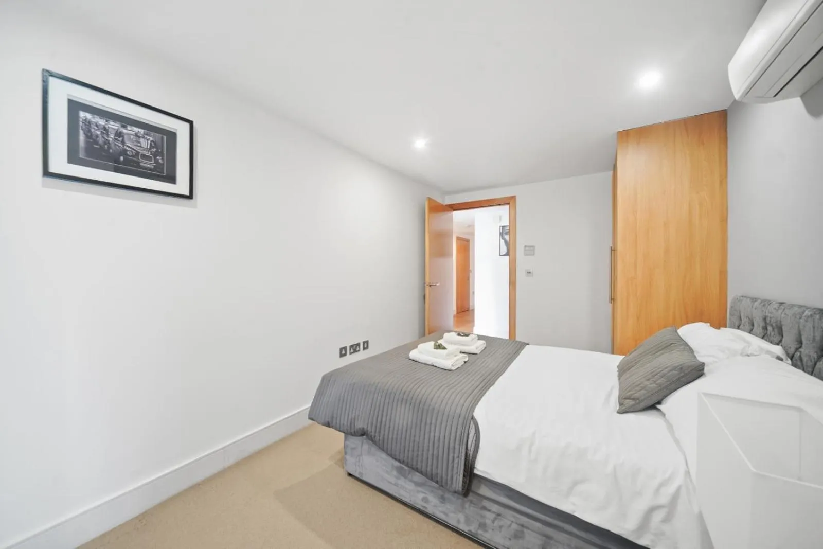 Bedroom, Bed in Modern Apartments in Bayswater Central London FREE WIFI & AIRCON by City Stay Aparts London