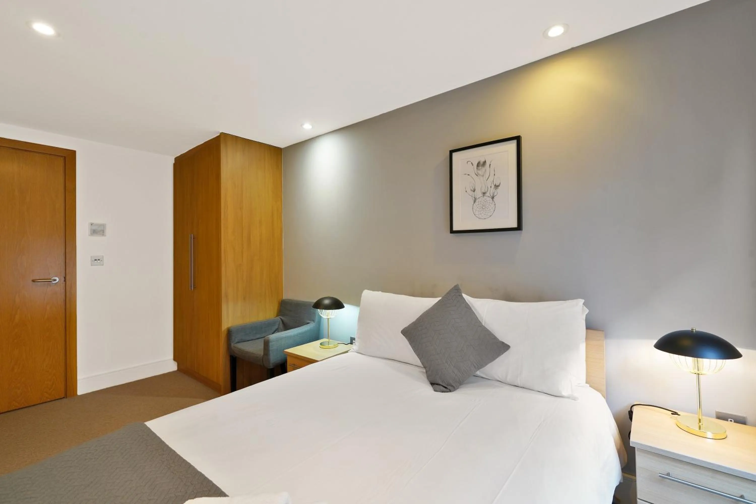 Bedroom, Bed in Modern Apartments in Bayswater Central London FREE WIFI & AIRCON by City Stay Aparts London