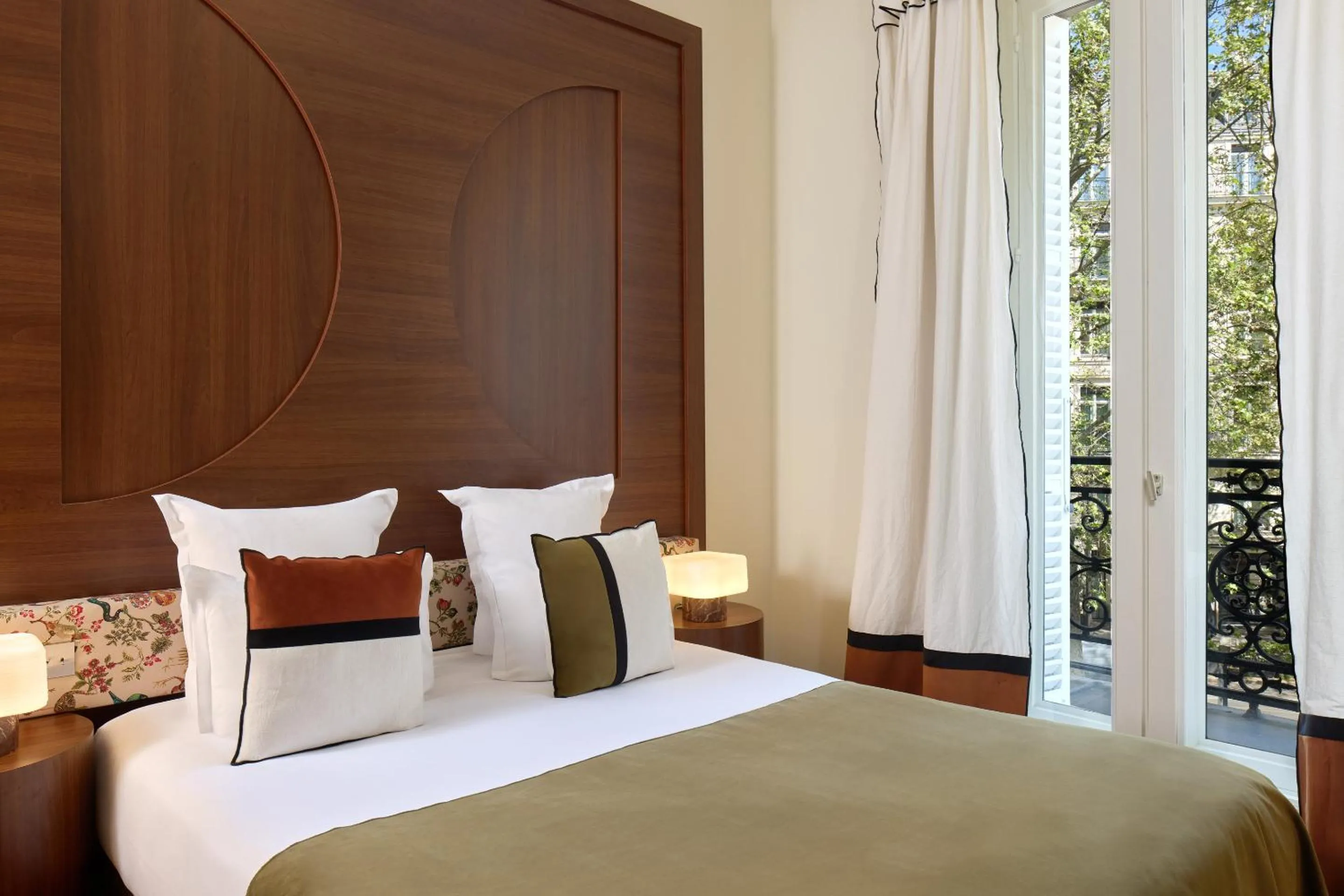 Bed in Hôtel d'Argenson