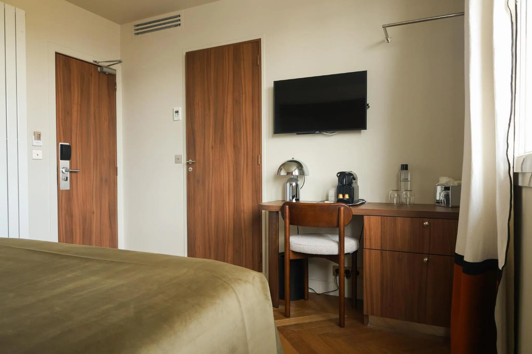 Bedroom, Bed in Hôtel d'Argenson