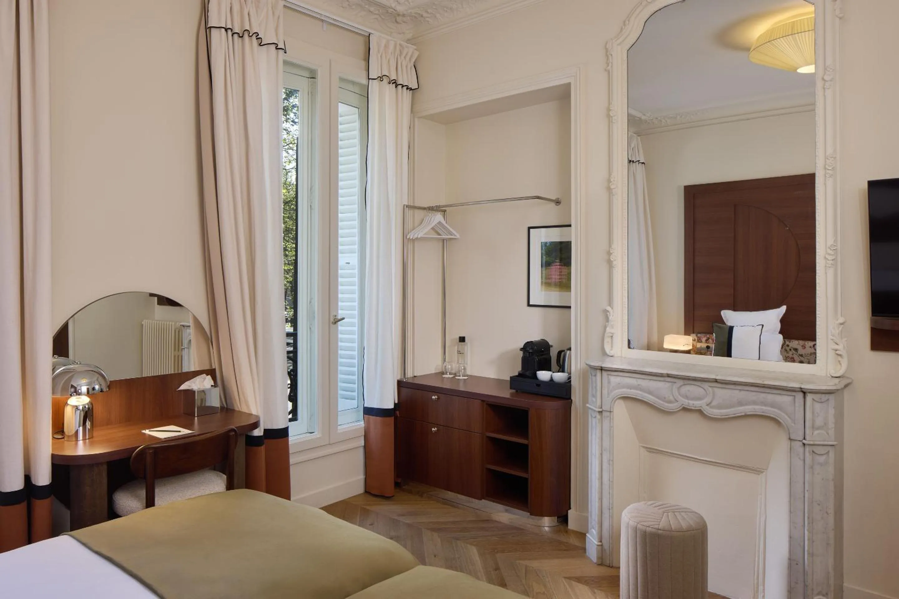 Bed in Hôtel d'Argenson