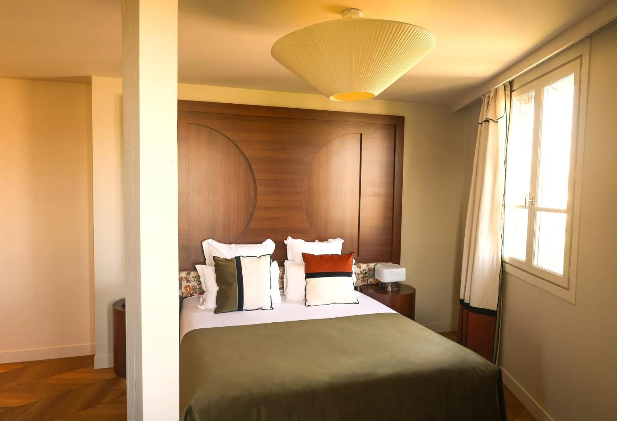 Bed in Hôtel d'Argenson