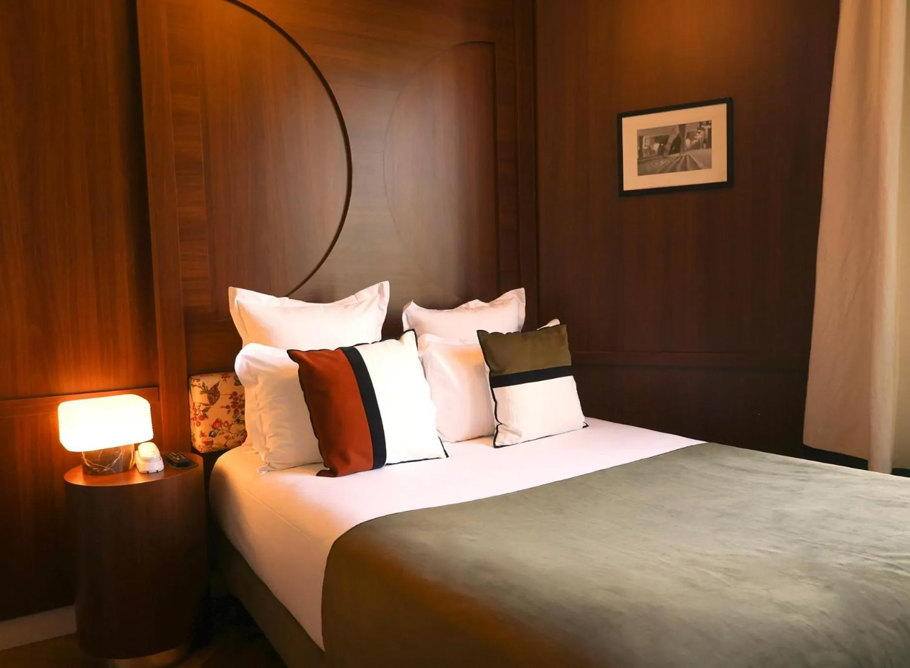 Bed in Hôtel d'Argenson