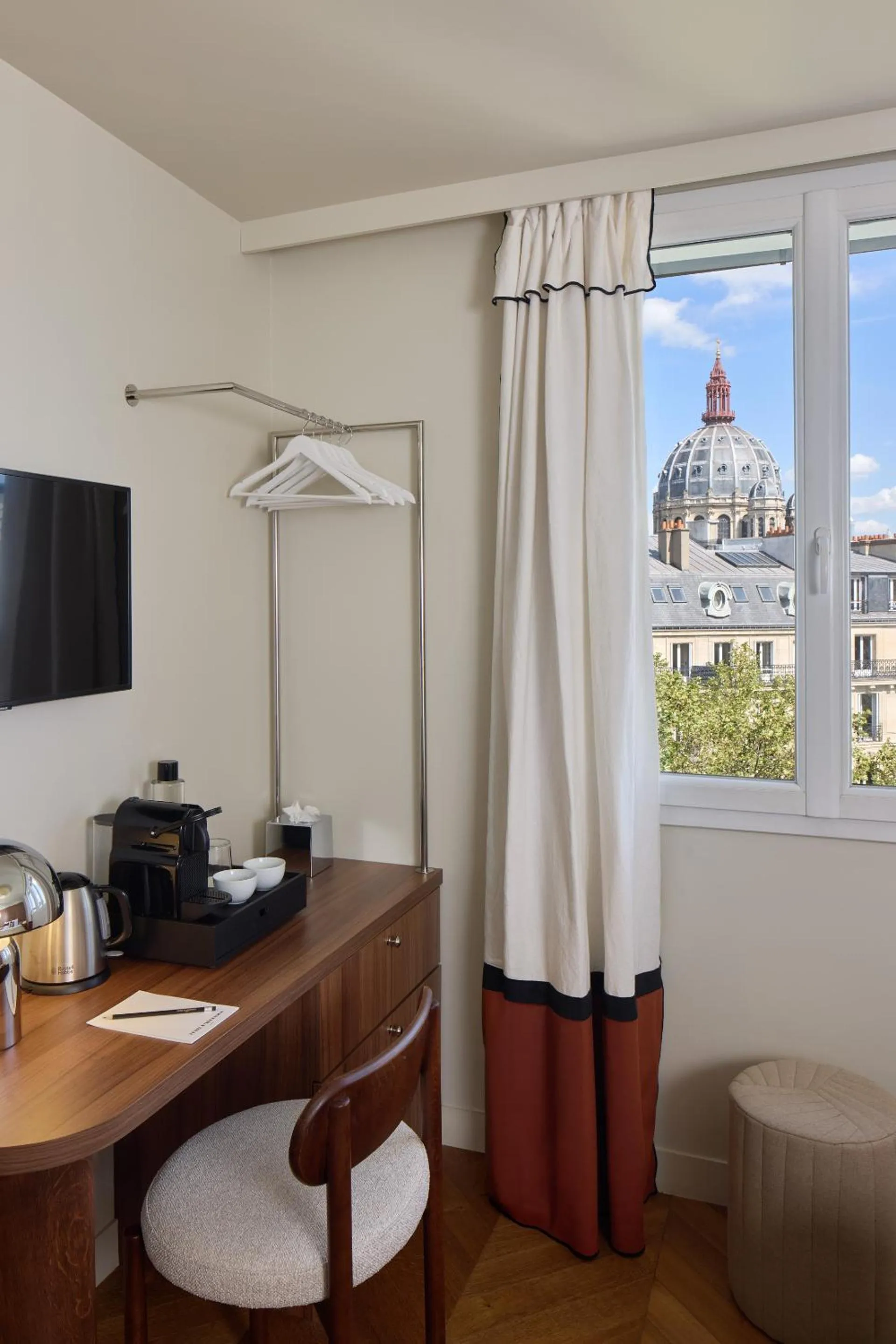 TV and multimedia in Hôtel d'Argenson