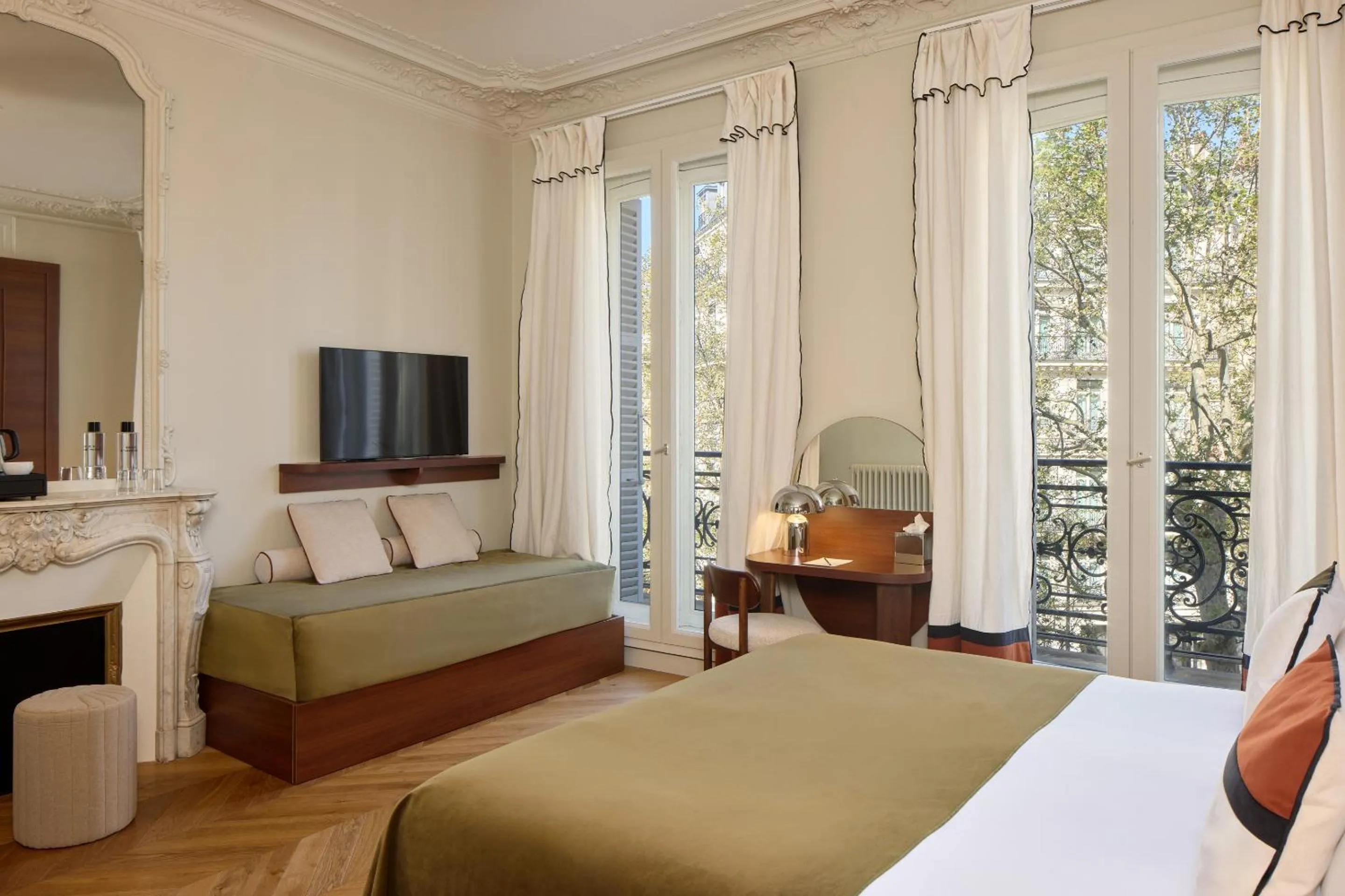 Bed in Hôtel d'Argenson