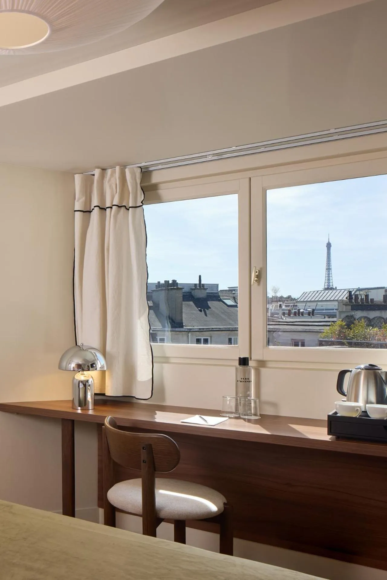 Coffee/tea facilities in Hôtel d'Argenson