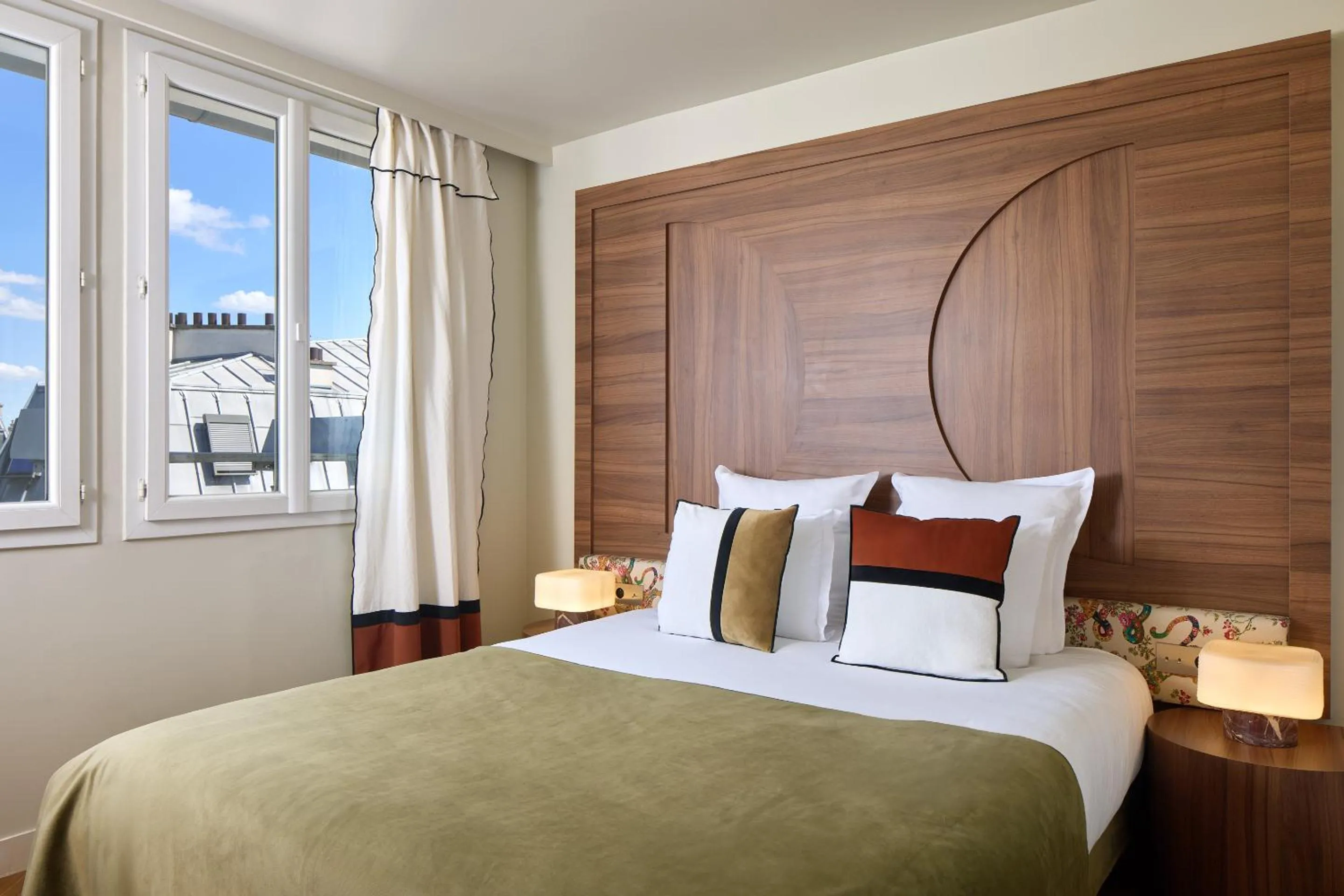 Bed in Hôtel d'Argenson