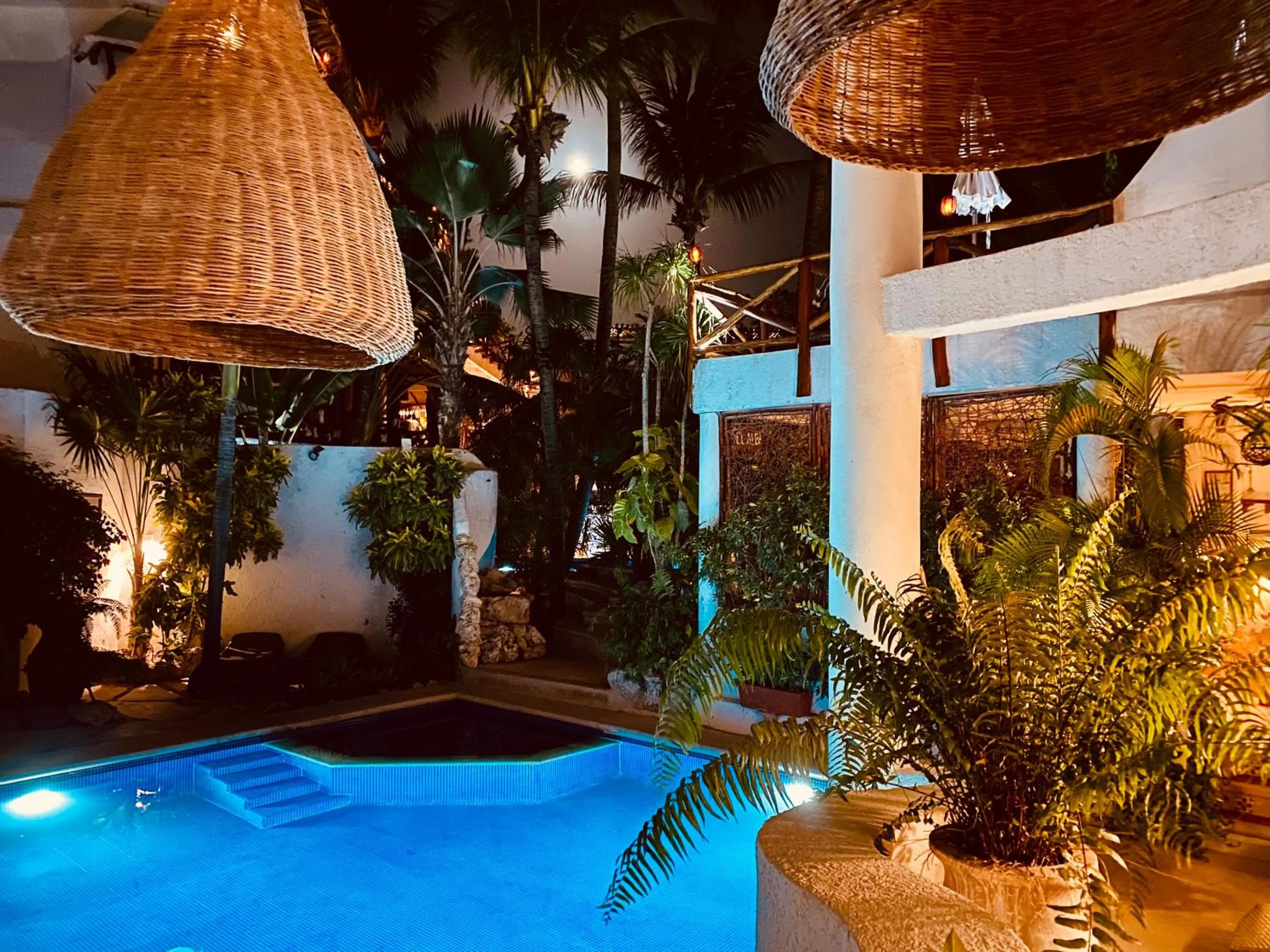 Night in Hotel Para Ti - Adults Only