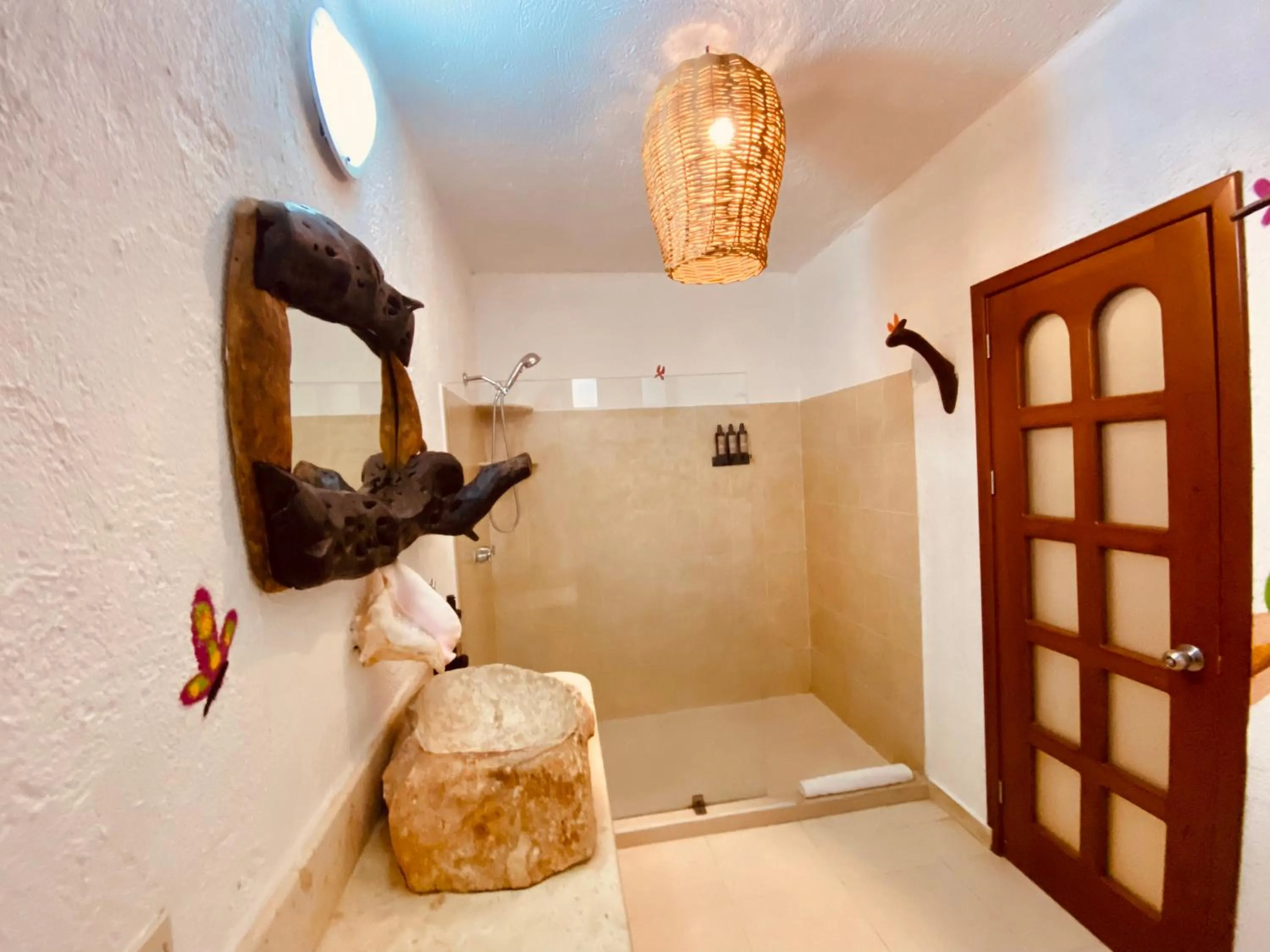 Shower in Hotel Para Ti - Adults Only